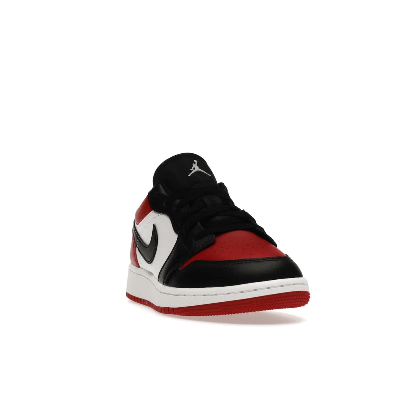Jordan 1 Low Bred Toe (GS) - Image 8 - Only at www.BallersClubKickz.com - #
Iconic sneaker from Jordan brand with classic colorway, unique detailing & Air Jordan Wings logo. Step into the shoes of the greats with the Jordan 1 Low Bred Toe GS!