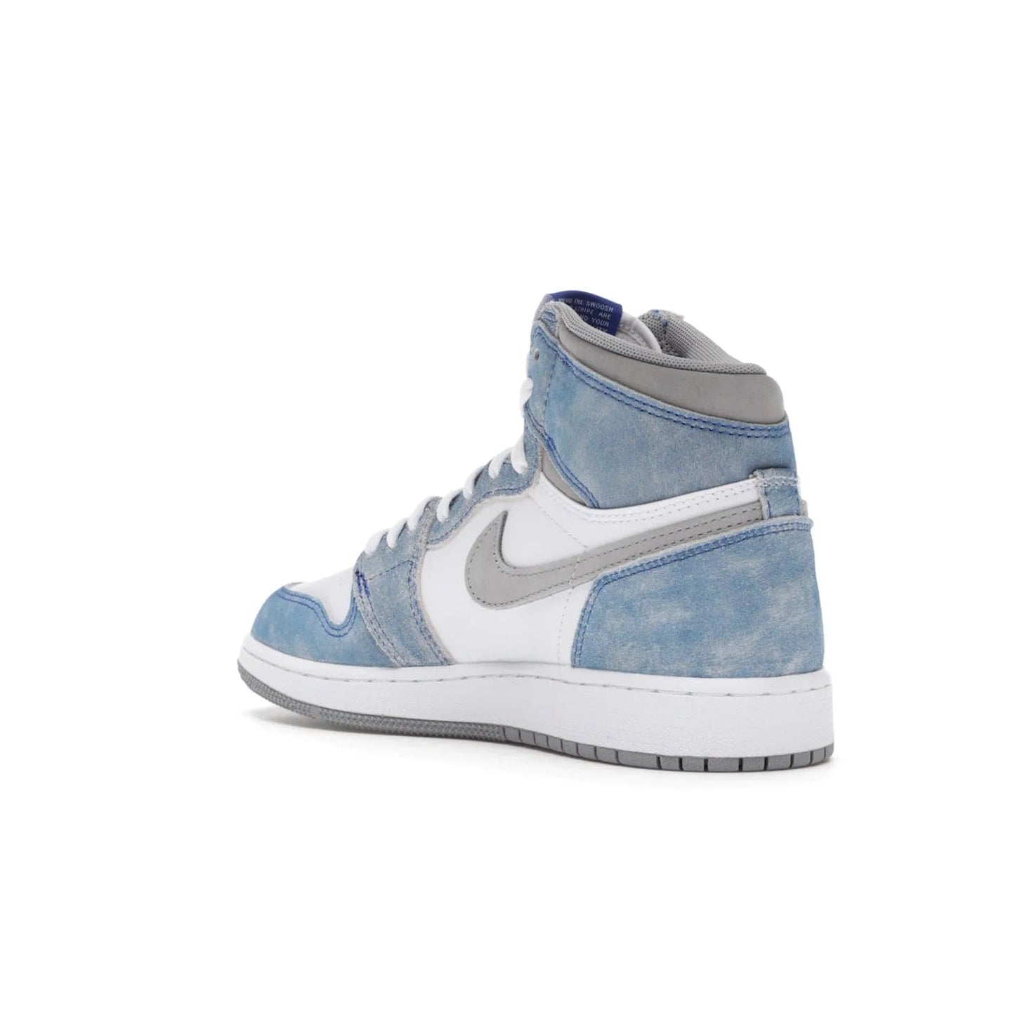 Jordan 1 Retro High Hyper Royal Smoke Grey (GS) - Image 24 - Only at www.BallersClubKickz.com - #
Introducing the Air Jordan 1 Retro High Hyper Royal Smoke Grey (GS). White leather upper with Light Smoke Grey Swoosh, blue suede overlays, Nike Air logo, Swoosh, and Wings. Timeless design released on April 17, 2021. Retailed for $130.