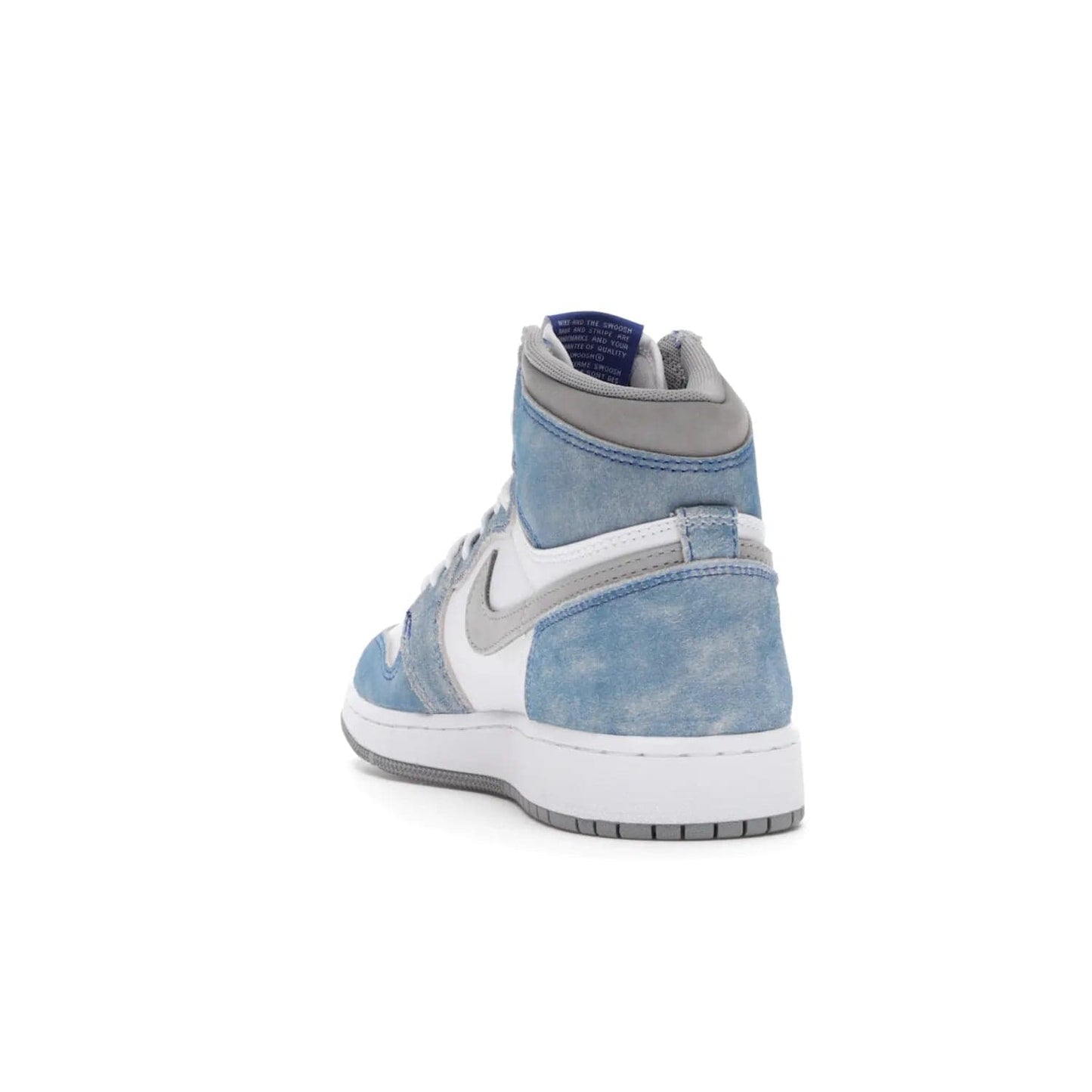 Jordan 1 Retro High Hyper Royal Smoke Grey (GS) - Image 26 - Only at www.BallersClubKickz.com - #
Introducing the Air Jordan 1 Retro High Hyper Royal Smoke Grey (GS). White leather upper with Light Smoke Grey Swoosh, blue suede overlays, Nike Air logo, Swoosh, and Wings. Timeless design released on April 17, 2021. Retailed for $130.
