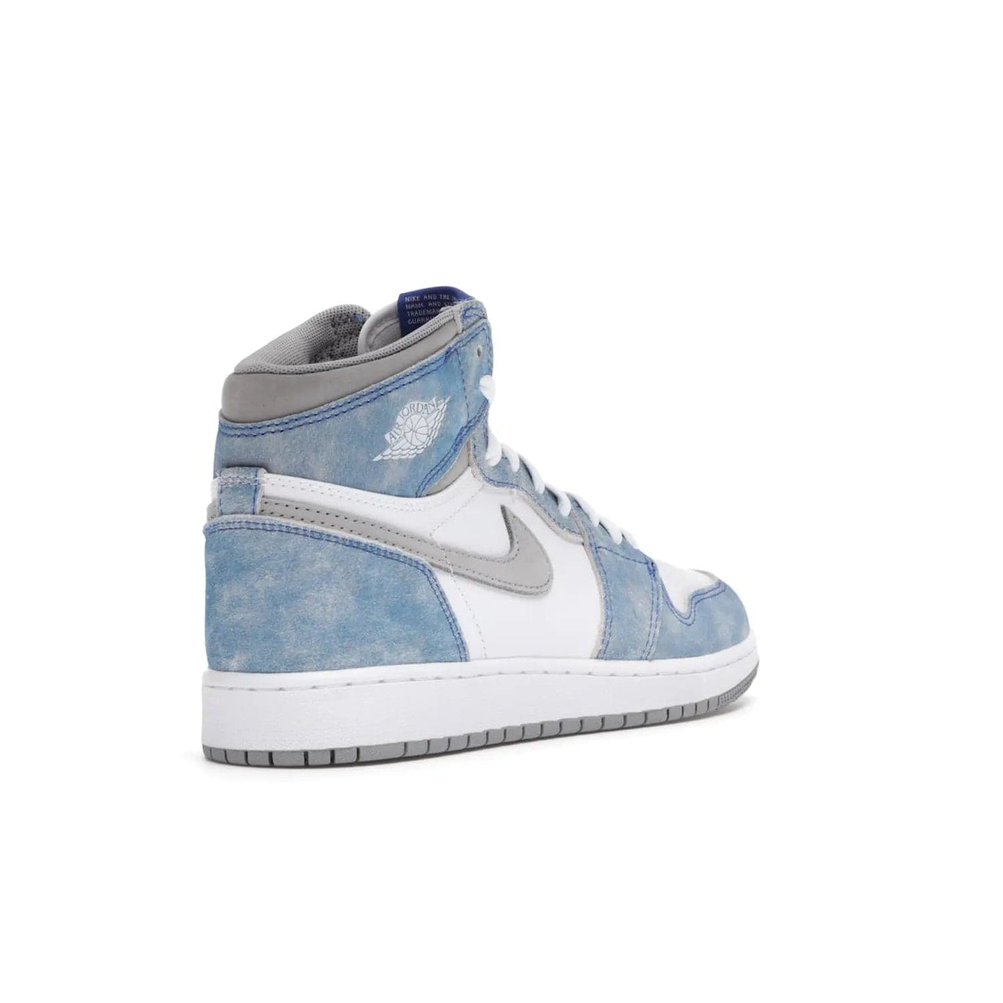 Jordan 1 Retro High Hyper Royal Smoke Grey (GS) - Image 32 - Only at www.BallersClubKickz.com - #
Introducing the Air Jordan 1 Retro High Hyper Royal Smoke Grey (GS). White leather upper with Light Smoke Grey Swoosh, blue suede overlays, Nike Air logo, Swoosh, and Wings. Timeless design released on April 17, 2021. Retailed for $130.