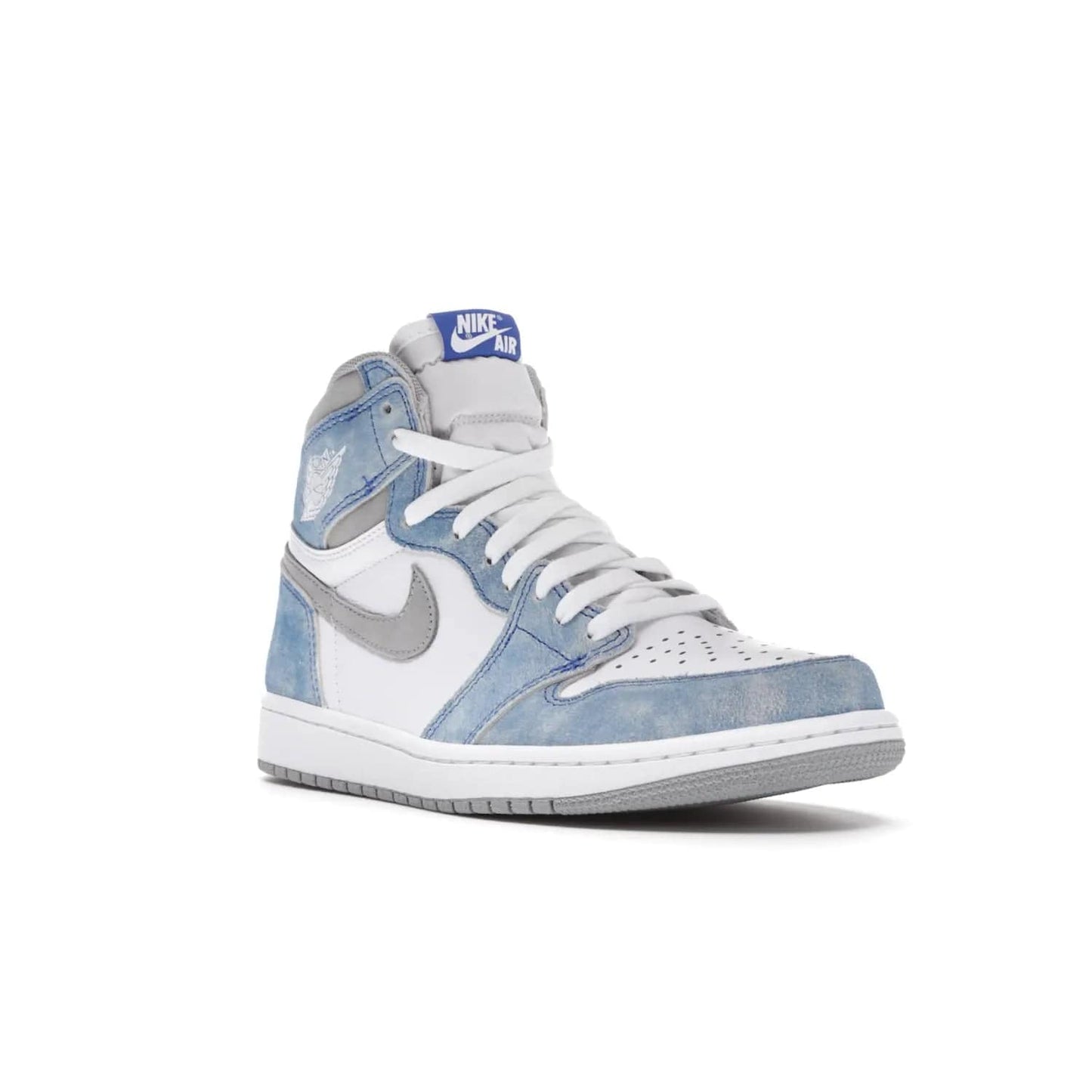 Jordan 1 Retro High OG Hyper Royal - Image 6 - Only at www.BallersClubKickz.com - A classic design with modern materials, the Air Jordan 1 Retro High OG Hyper Royal features Hyper Royal suede, Light Smoke Grey Durabuck Swoosh and ankle panels, a woven Nike Air label and a crisp white "Wings" logo. Released in April 2021.