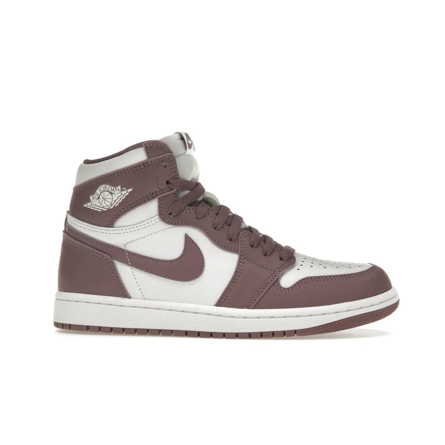Jordan 1 Retro High OG Mauve - Image 2 - Only at www.BallersClubKickz.com - Eye-catching Jordan 1 Retro High OG Mauve releases October 14th, 2023. White base overlayed with Sky J Mauve hue, white trim. Turn heads with this bold, unique style.