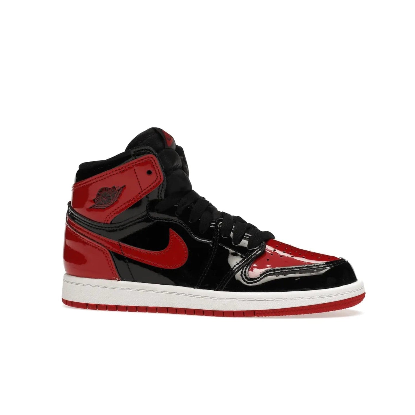 Jordan 1 Retro High OG Patent Bred (PS) - Image 3 - Only at www.BallersClubKickz.com - A timeless classic, the Air Jordan 1 Retro High OG Bred Patent PS features patent leather and debossed Air Jordan Wings motifs. Classic black, white and varsity red colourway on a comfortable and stylish sneaker. Shop this must-have now.