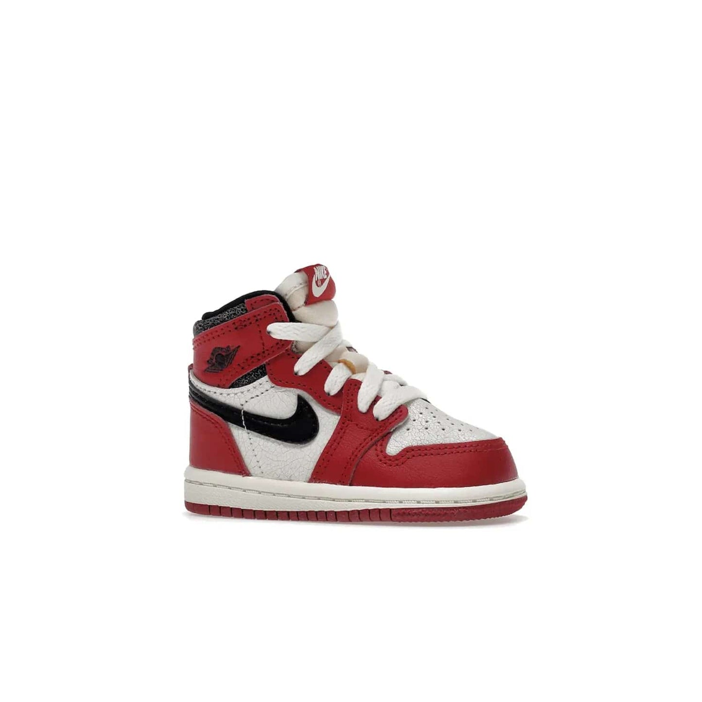 Jordan 1 Retro High OG Chicago Lost and Found (TD) - Image 3 - Only at www.BallersClubKickz.com - Introducing the Air Jordan 1 Retro High OG Lost and Found TD – a vibrant combination of 4 colors: muslin, varsity, sail and black. Featuring a crackled leather upper and AIR units for comfort and a signature Wings logo, these retro shoes add comfort and style for your little ones at $70. Get your pair before 19th December 2022!