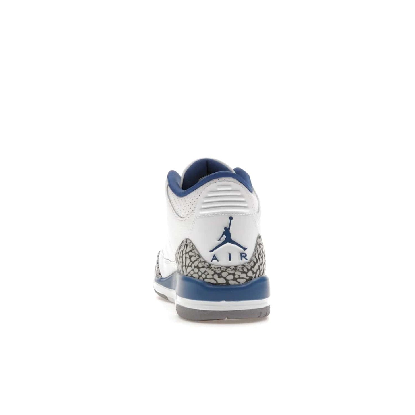 Jordan 3 Retro Wizards (GS) - Image 27 - Only at www.BallersClubKickz.com - Iconic Jordan 3 Retro Wizards (GS) with marble-like upper, metallic copper, true blue & grey detailing. Signature Air cushioning & advanced traction on & off court. Classic style & premium comfort.