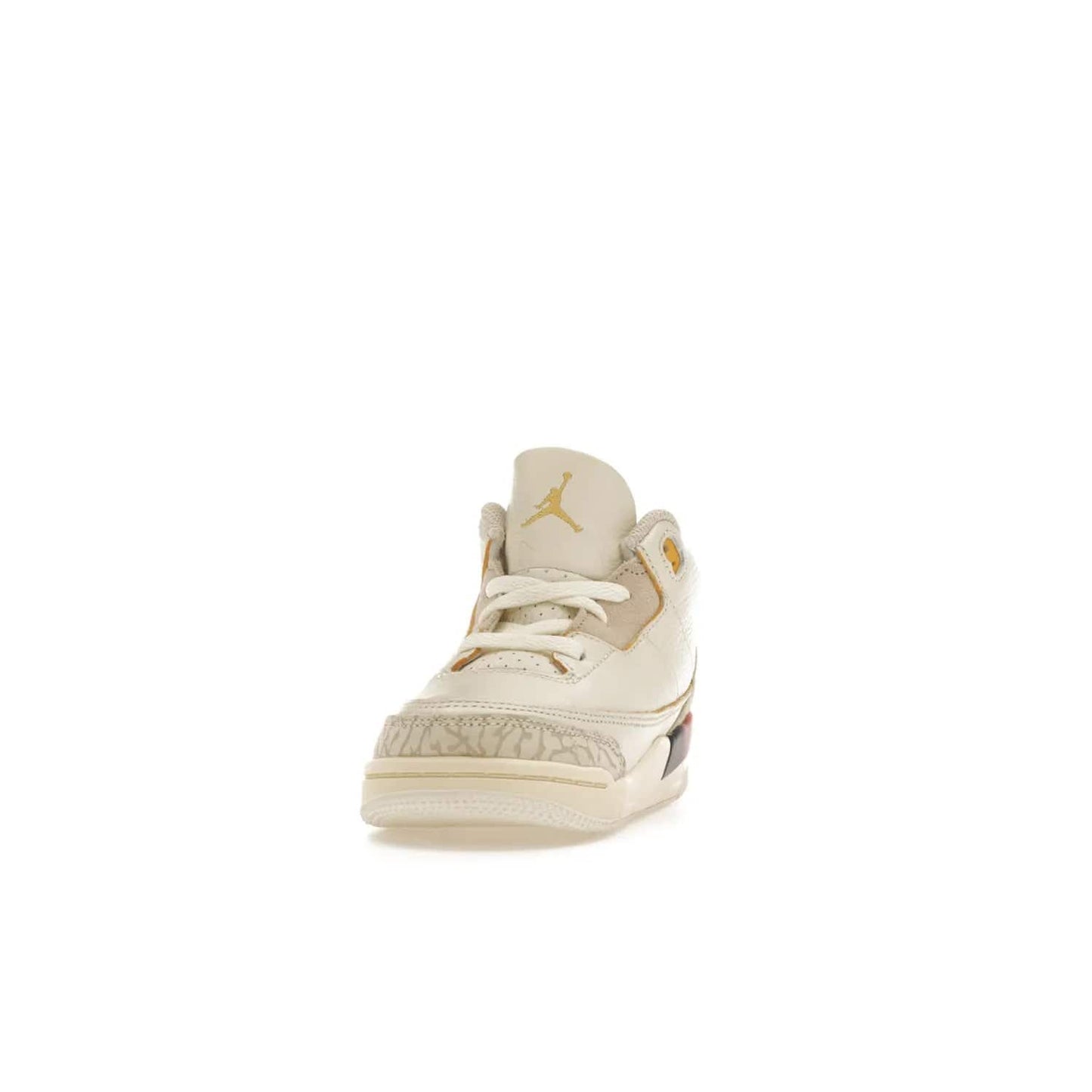 Jordan 3 Retro SP J Balvin Medellín Sunset (TD) - Image 12 - Only at www.BallersClubKickz.com - Celebrate Afro-Colombian reggaeton superstar J Balvin with the Jordan 3 Retro SP J Balvin Medellín Sunset (TD). Releasing in September 2023, the shoe features a multi-colored upper and midsole, and an artistic design for a major statement.