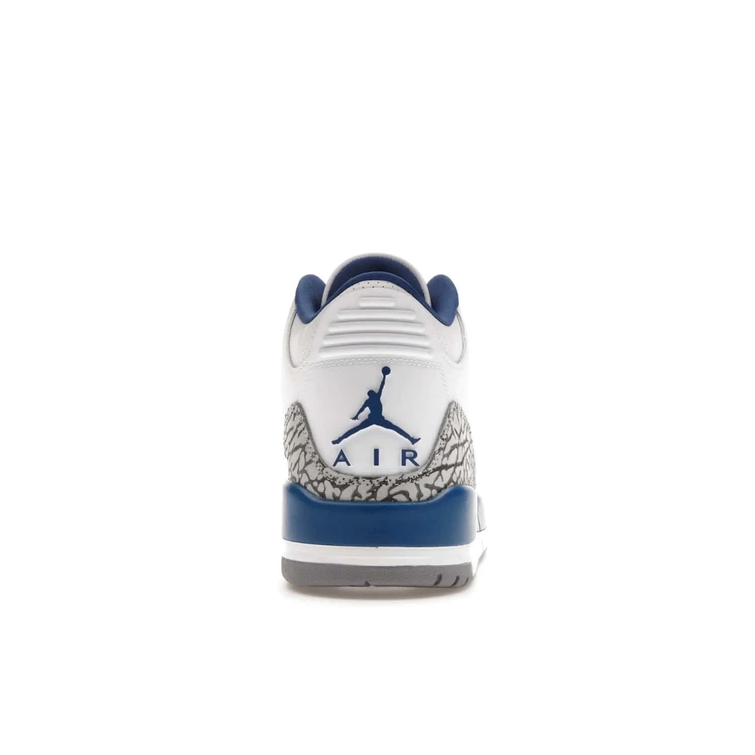 Jordan 3 Retro Wizards - Image 28 - Only at www.BallersClubKickz.com - ##
Special tribute sneaker from Jordan Brand to Michael Jordan's time with the Washington Wizards. Iconic white upper, orange Jumpman logo, blue accents, metallic copper details, and cement grey outsole. Buy the Air Jordan 3 Retro Wizards April 29, 2023.
