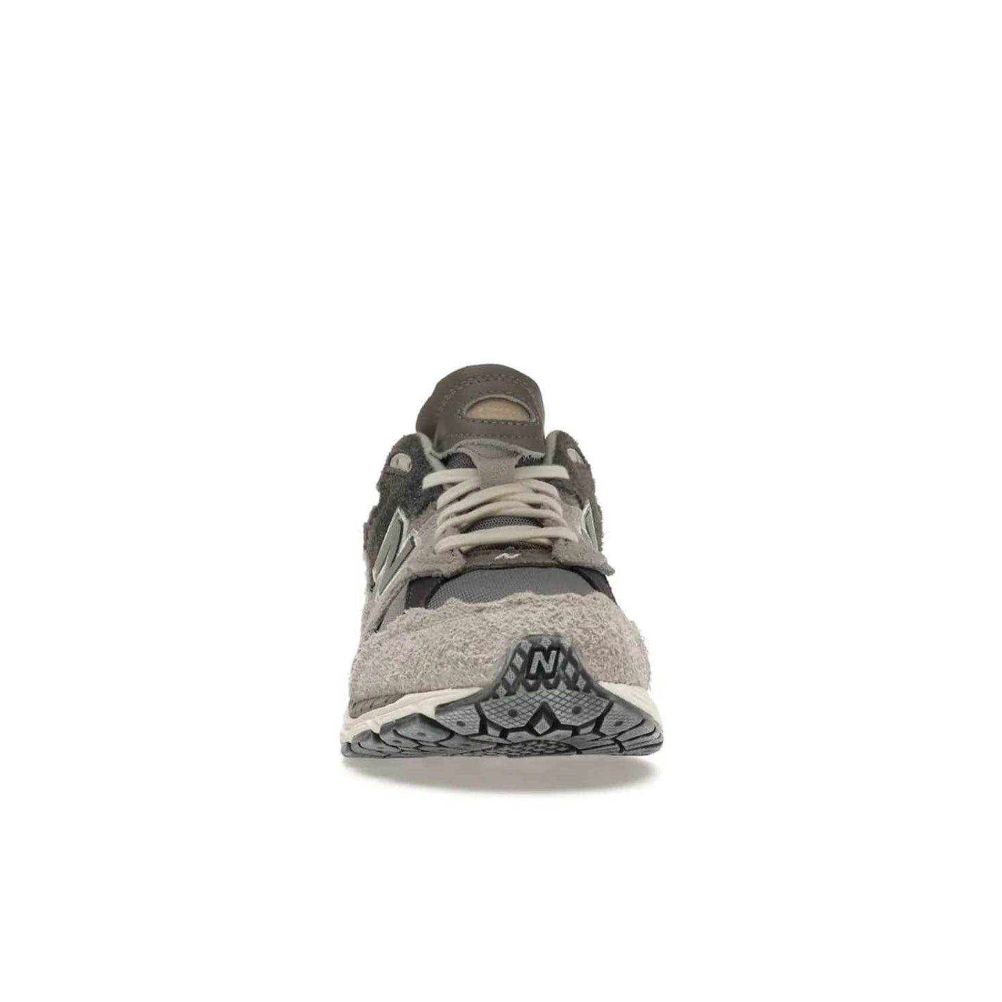 New Balance 2002R Protection Pack Rain Cloud - Image 10 - Only at www.BallersClubKickz.com - The New Balance 2002R Protection Pack Rain Cloud combines style and comfort. Featuring a grey mesh upper, jagged suede overlays and a reflective logo, a vibrant rain cloud motif on the heel stands out! Not just good-looking, the Nrgy midsole and soft grey outsole provide cushioning and comfort. Make a statement with the iconic New Balance 2002R Protection Pack Rain Cloud.