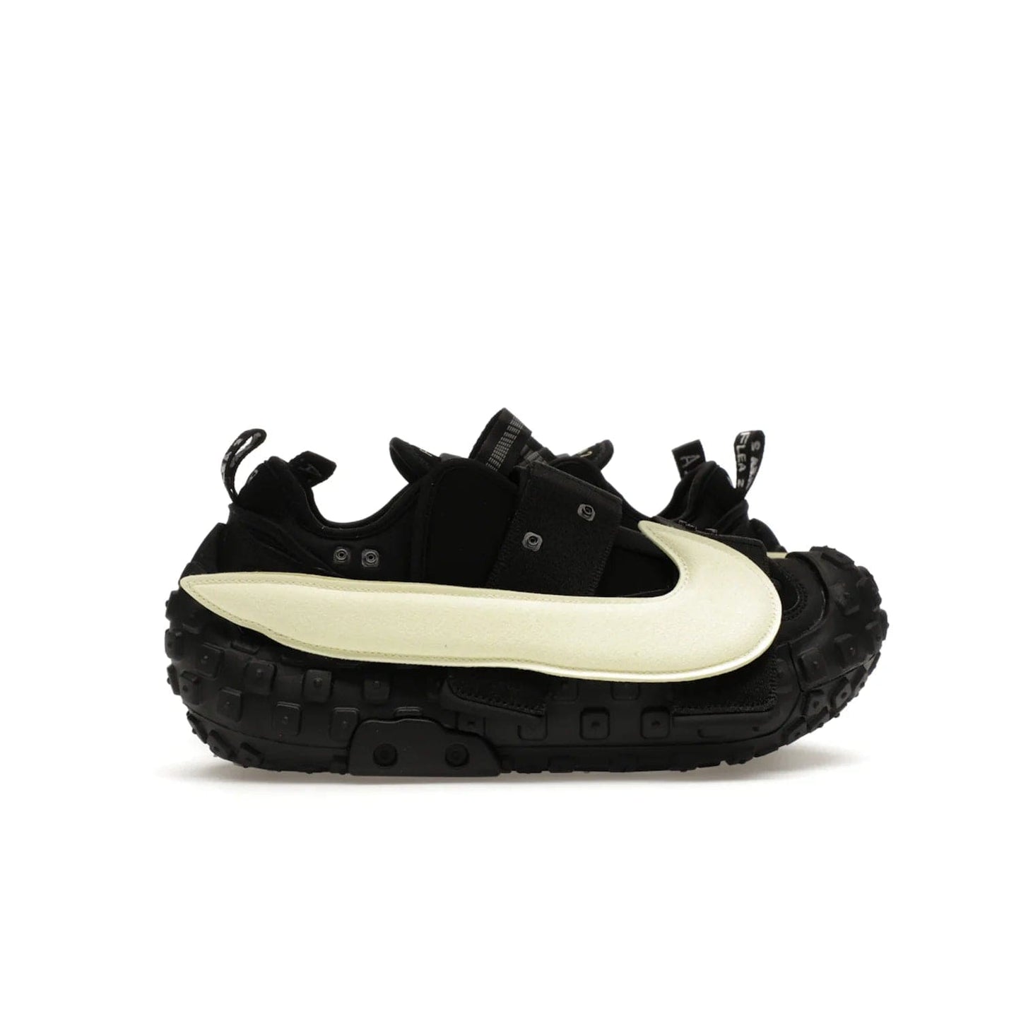 Nike CPFM Air Flea 2 Cactus Plant Flea Market Black Alabaster - Image 36 - Only at www.BallersClubKickz.com - Discover the exclusive Nike CPFM Air Flea 2! Black and alabaster accents create a one-of-a-kind look perfectly suited for the streetwear elite. Out October 18th, 2023.
