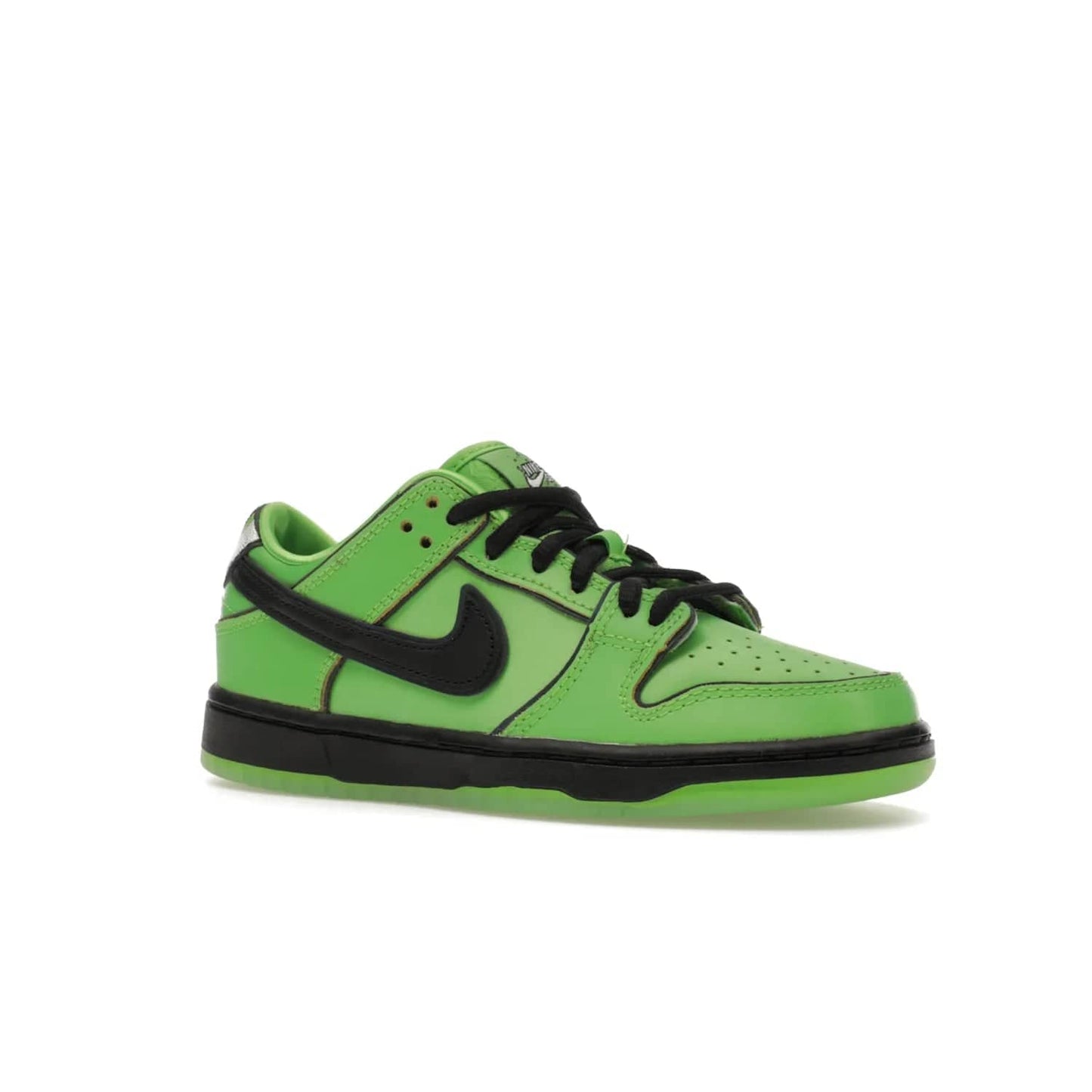 Nike SB Dunk Low The Powerpuff Girls Buttercup (PS) - Image 4 - Only at www.BallersClubKickz.com -
