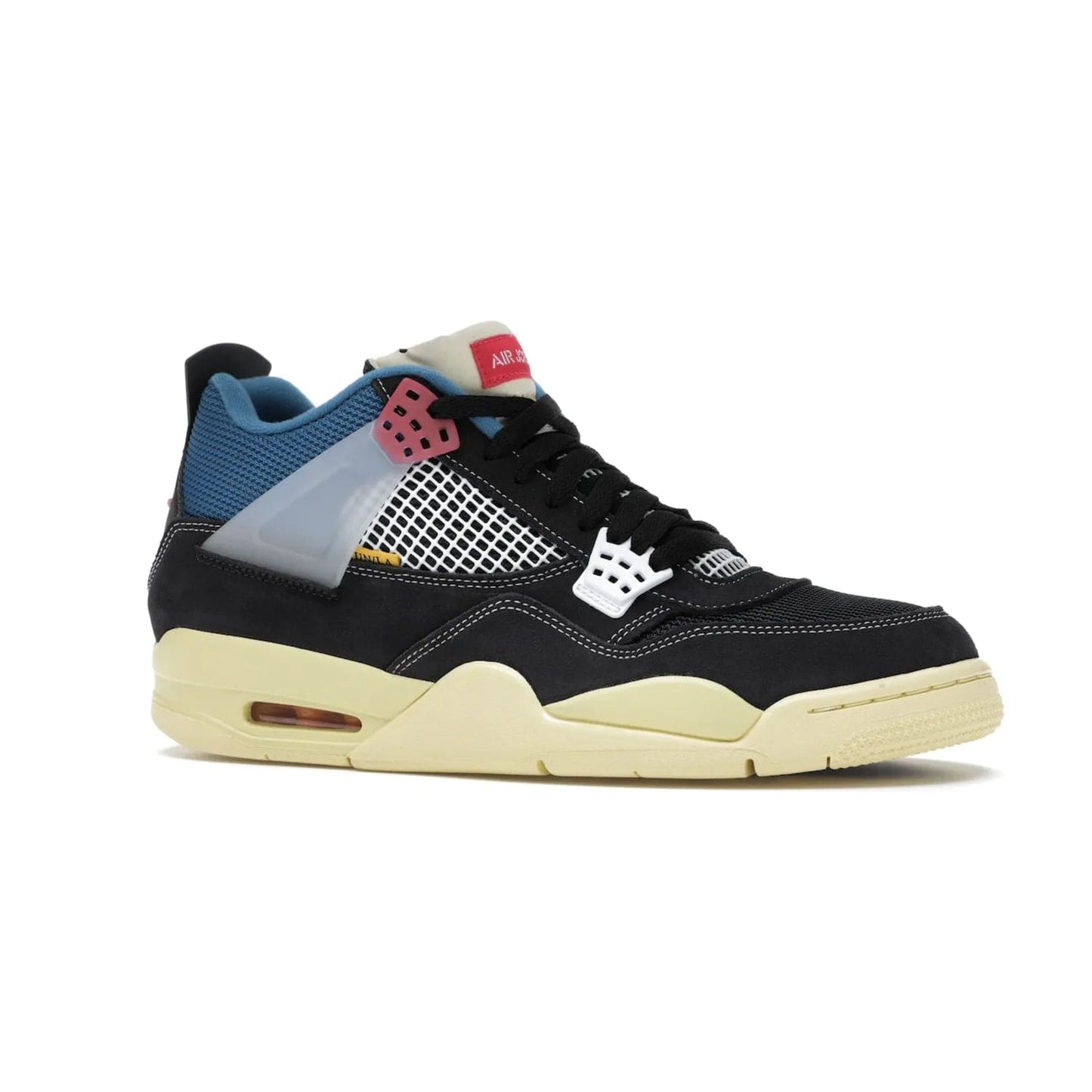 Jordan 4 Retro Union Off Noir - Image 3 - Only at www.BallersClubKickz.com - Introducing the Air Jordan 4 Retro Union LA Off Noir: a stylish collab featuring unique black, white, blue and light fusion red. Features mesh, suede and nylon materials, Nike Air heel & wings finished with infrared accents. Get yours in August 2020 and take pride of place in any rotation.