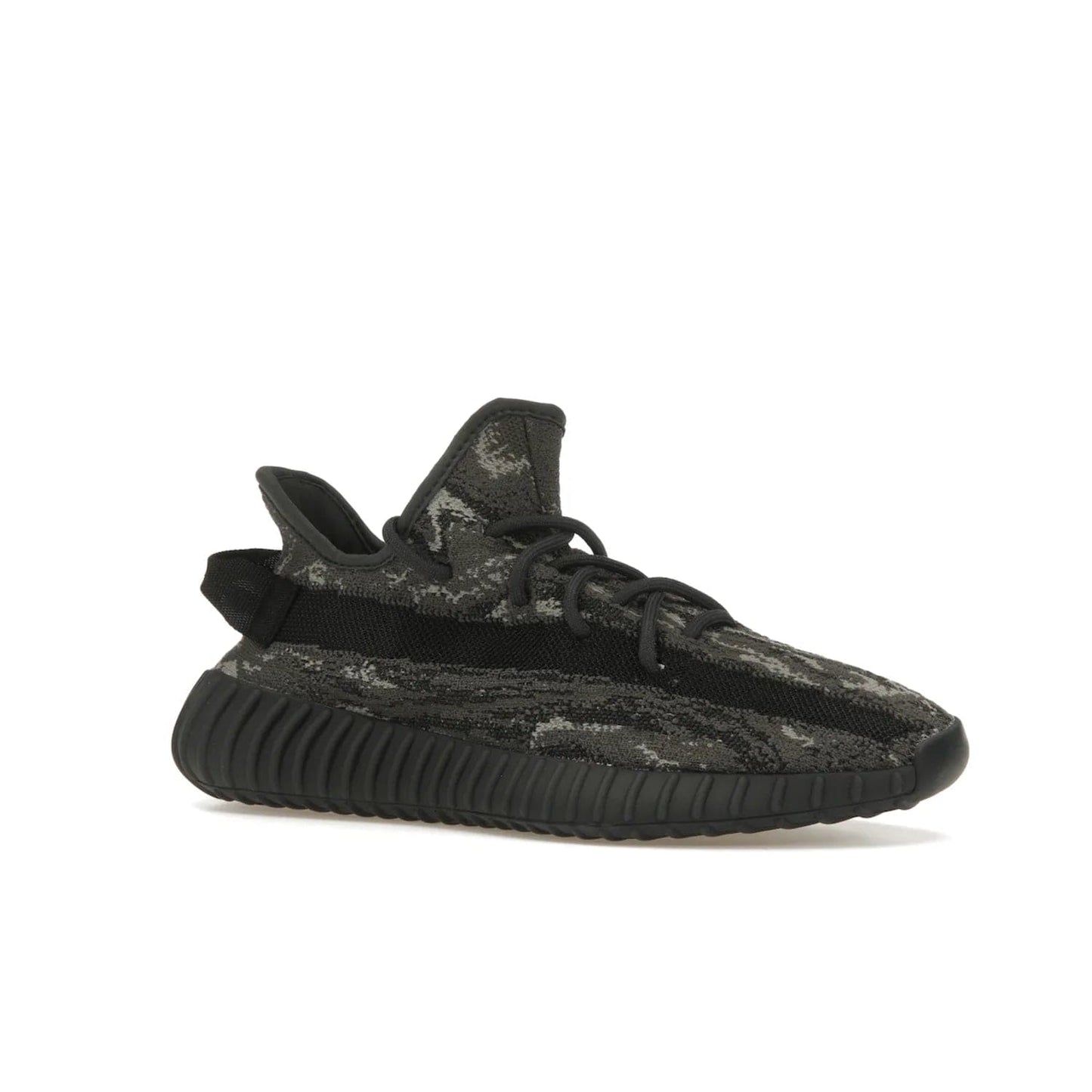 adidas Yeezy Boost 350 V2 MX Dark Salt - Image 4 - Only at www.BallersClubKickz.com - ##
The adidas Yeezy Boost 350 V2 MX Dark Salt offers a contemporary look with a signature combination of grey and black hues. Cushioned Boost midsole and side stripe allow for all day wear. Get the perfect fashion-forward addition with this sleek sneaker for $230.