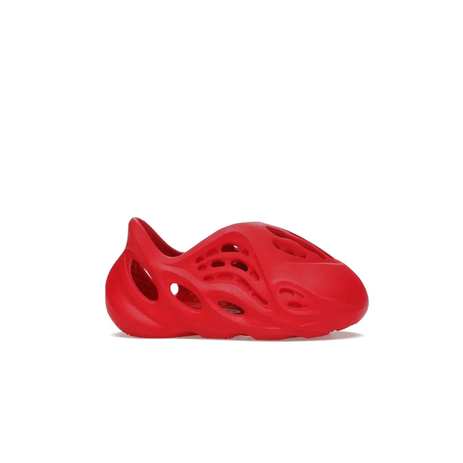 adidas Yeezy Foam RNNR Vermillion (Infants) - Image 2 - Only at www.BallersClubKickz.com - Adidas Yeezy Foam RNNR Vermillion (Infants) brings a vibrant monochromatic design and lightweight foam material to keep feet in optimal comfort. Signature details provide a finishing touch of flair.