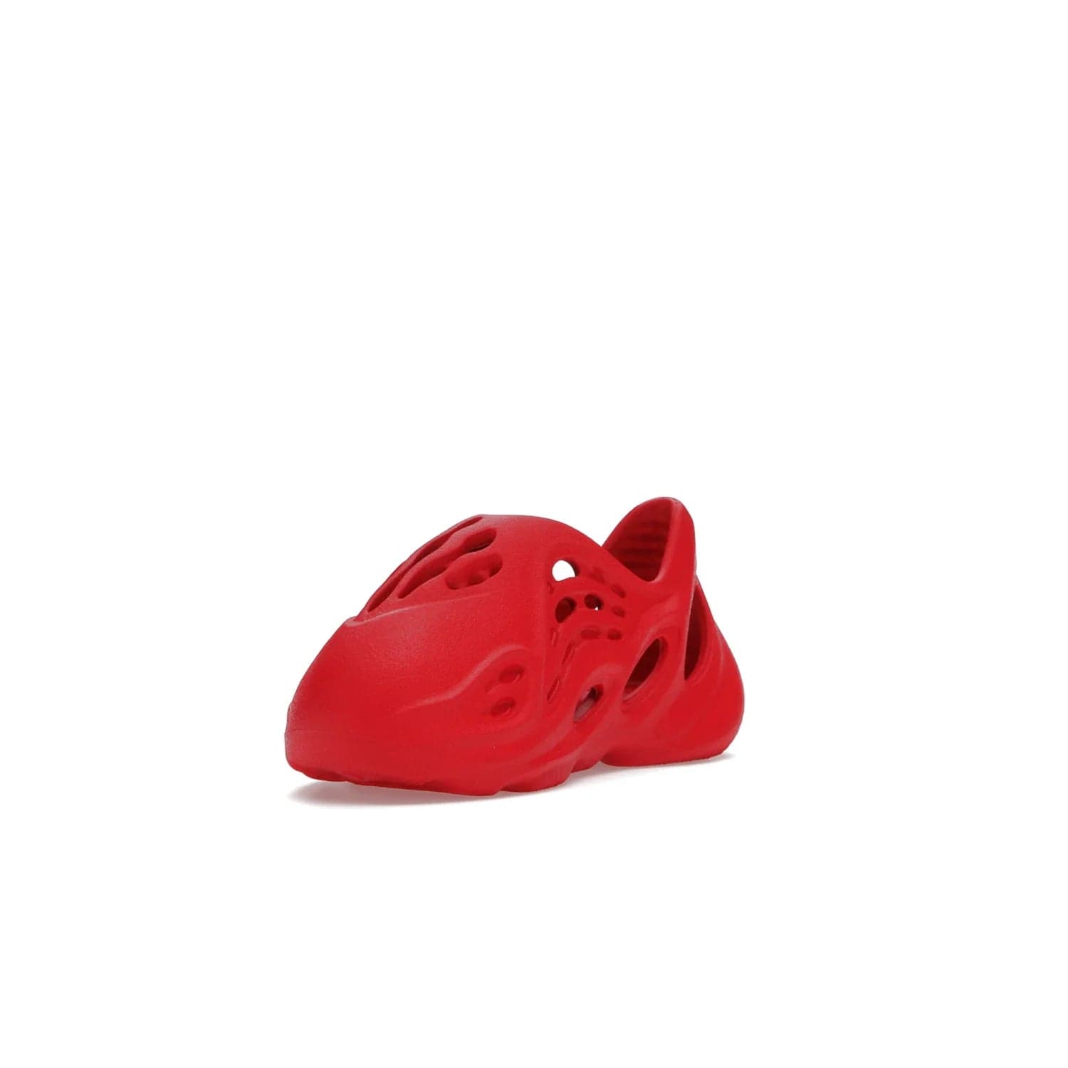 adidas Yeezy Foam RNNR Vermillion (Infants) - Image 14 - Only at www.BallersClubKickz.com - Adidas Yeezy Foam RNNR Vermillion (Infants) brings a vibrant monochromatic design and lightweight foam material to keep feet in optimal comfort. Signature details provide a finishing touch of flair.