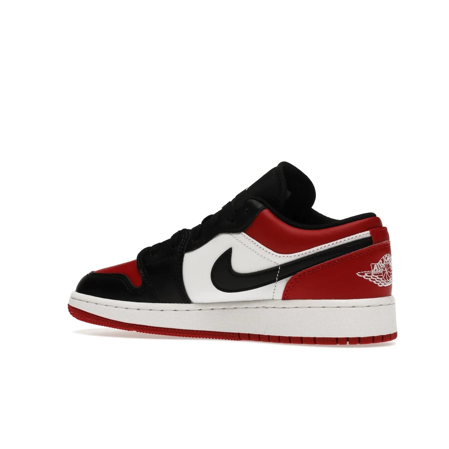 Jordan 1 Low Bred Toe (GS) - Image 22 - Only at www.BallersClubKickz.com - #
Iconic sneaker from Jordan brand with classic colorway, unique detailing & Air Jordan Wings logo. Step into the shoes of the greats with the Jordan 1 Low Bred Toe GS!