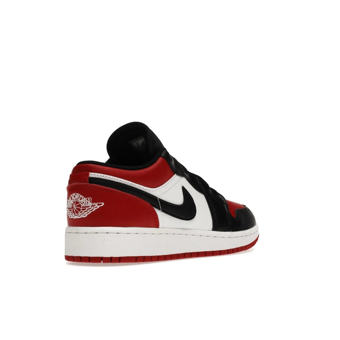 Jordan 1 Low Bred Toe (GS) - Image 32 - Only at www.BallersClubKickz.com - #
Iconic sneaker from Jordan brand with classic colorway, unique detailing & Air Jordan Wings logo. Step into the shoes of the greats with the Jordan 1 Low Bred Toe GS!