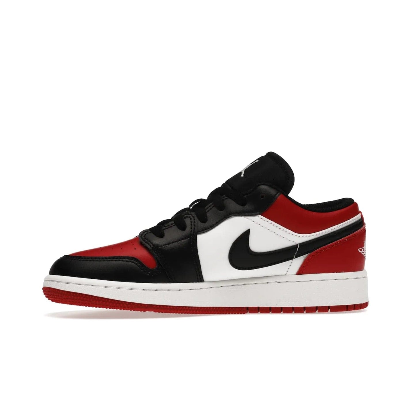 Jordan 1 Low Bred Toe (GS) - Image 18 - Only at www.BallersClubKickz.com - #
Iconic sneaker from Jordan brand with classic colorway, unique detailing & Air Jordan Wings logo. Step into the shoes of the greats with the Jordan 1 Low Bred Toe GS!