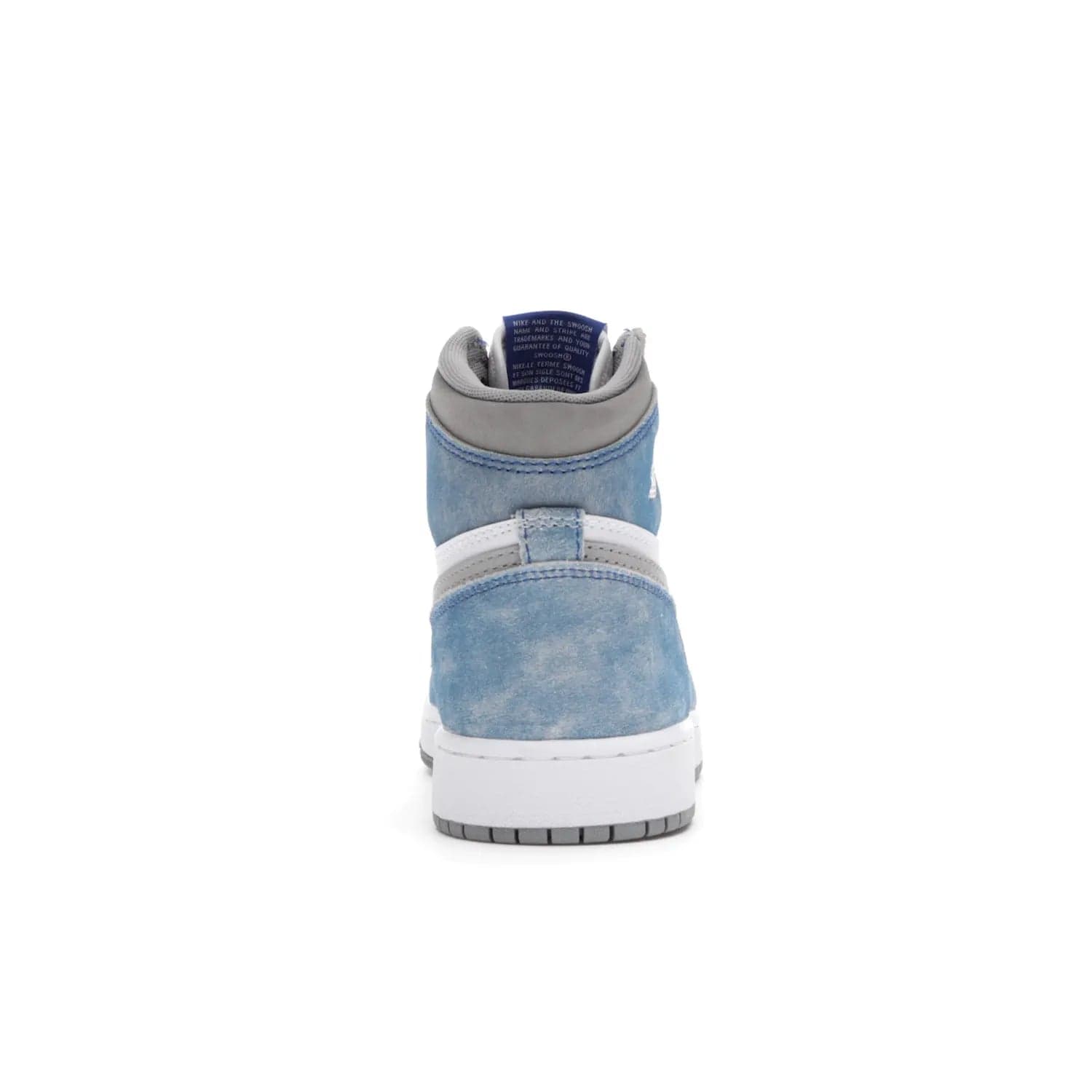 Jordan 1 Retro High Hyper Royal Smoke Grey (GS) - Image 28 - Only at www.BallersClubKickz.com - #
Introducing the Air Jordan 1 Retro High Hyper Royal Smoke Grey (GS). White leather upper with Light Smoke Grey Swoosh, blue suede overlays, Nike Air logo, Swoosh, and Wings. Timeless design released on April 17, 2021. Retailed for $130.