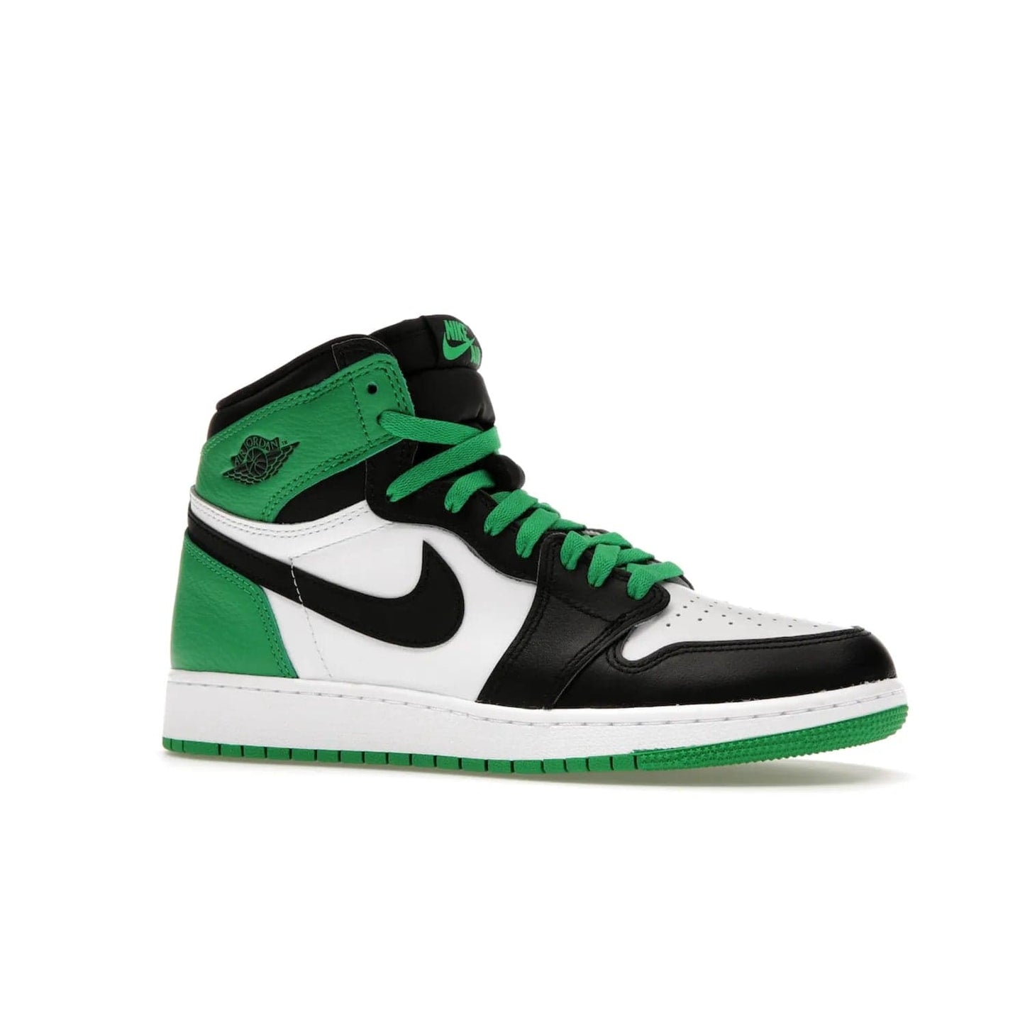 Jordan 1 Retro High OG Lucky Green (GS) - Image 3 - Only at www.BallersClubKickz.com - Freshly dropped Jordan 1 Retro High OG in black/lucky green, the perfect casual sneaker. White outsole for a truly unique look. Get them now in stores.