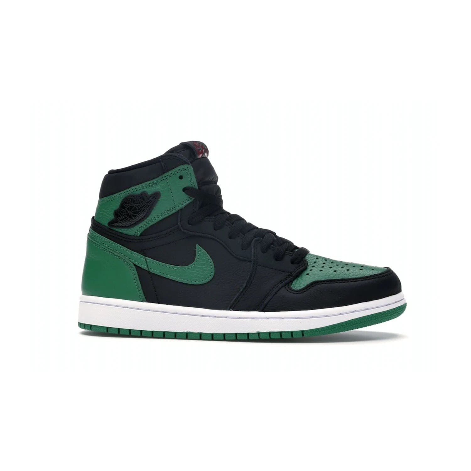 Jordan 1 Retro High Pine Green Black - Image 2 - Only at www.BallersClubKickz.com - Step into fresh style with the Jordan 1 Retro High Pine Green Black. Combining a black tumbled leather upper with green leather overlays, this sneaker features a Gym Red embroidered tongue tag, sail midsole, and pine green outsole for iconic style with a unique twist.