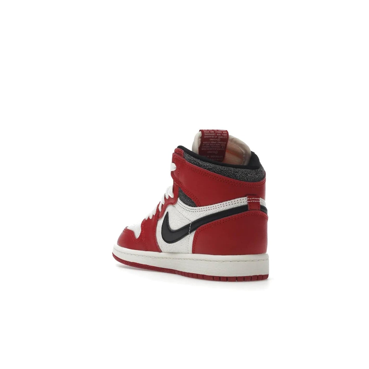 Jordan 1 Retro High OG Chicago Lost and Found (PS) - Image 25 - Only at www.BallersClubKickz.com - The Air Jordan 1 Retro High OG Lost and Found PS is a must-have for kid's shoe collections. It features contrasting hues and signature Jordan Brand details on a timeless silhouette. Releases 11/19/22.