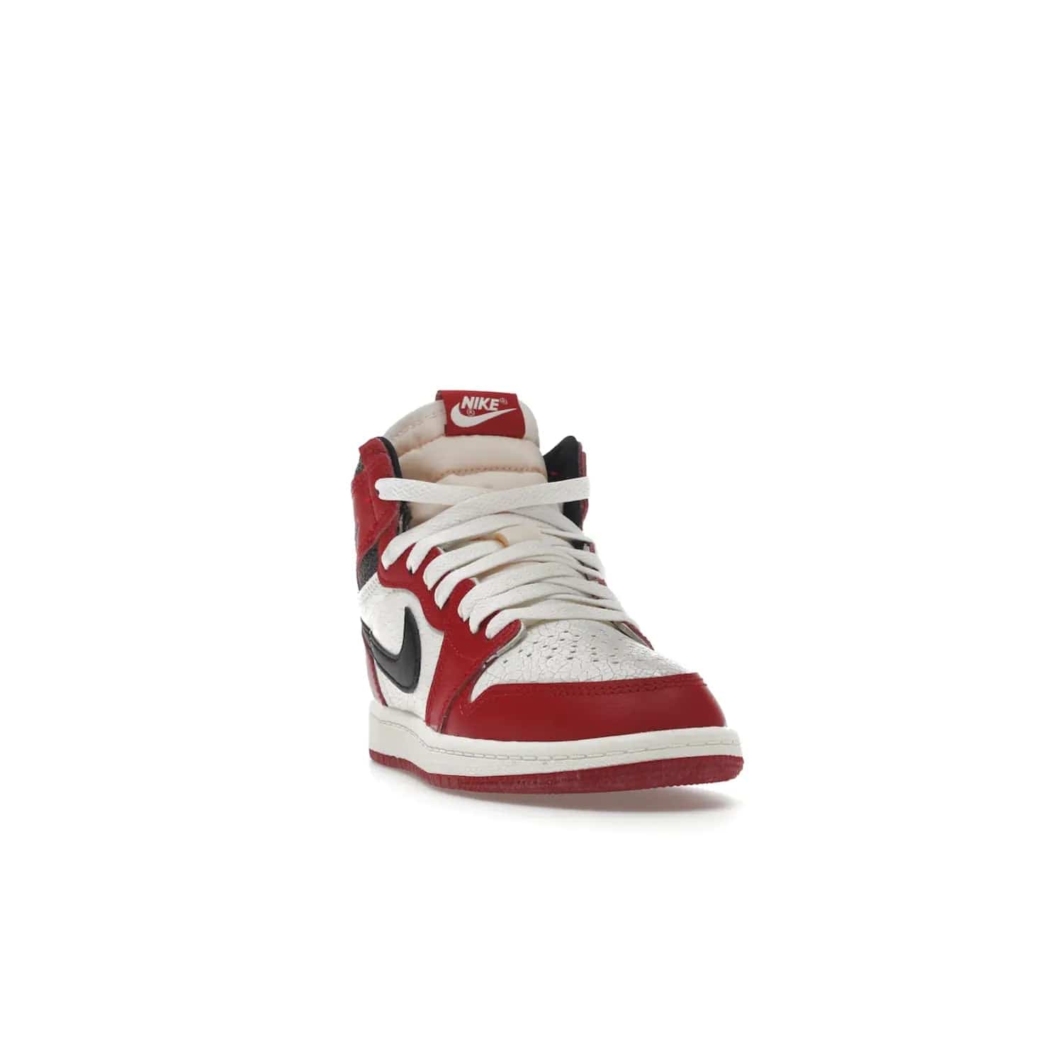 Jordan 1 Retro High OG Chicago Lost and Found (PS) - Image 8 - Only at www.BallersClubKickz.com - The Air Jordan 1 Retro High OG Lost and Found PS is a must-have for kid's shoe collections. It features contrasting hues and signature Jordan Brand details on a timeless silhouette. Releases 11/19/22.