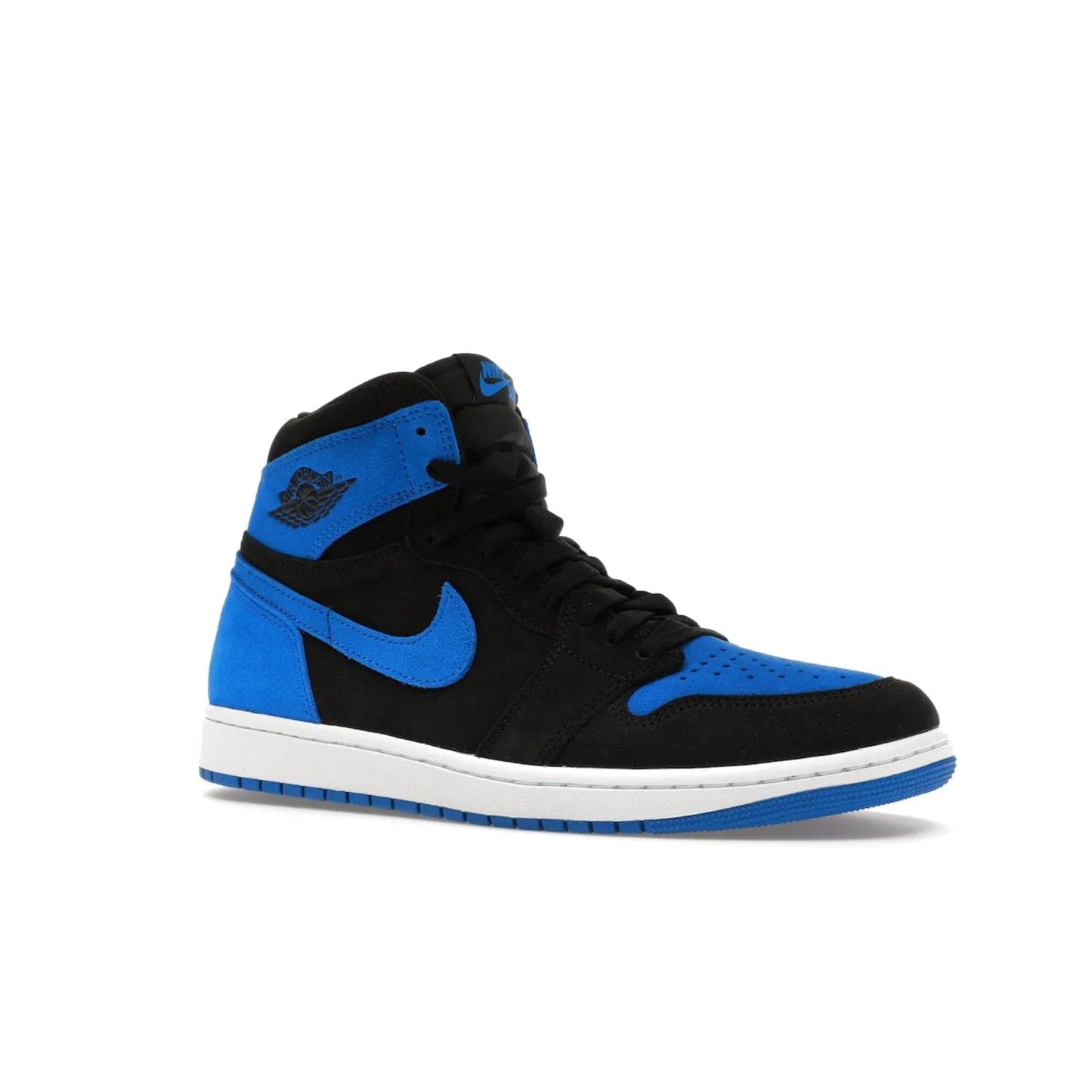 Jordan 1 Retro High OG Royal Reimagined - Image 4 - Only at www.BallersClubKickz.com - ####
Old meets the new: Jordan 1 Retro High OG 'Royal Reimagined' is a bold statement of evolution with its royal blue and black suede material makeup. Swoosh overlays, Wings logos, padded ankle collars and Nike Air tags maintain the OG's legendary lineage. Get a pair on November 4th and be part of a fearless, unyielding story.