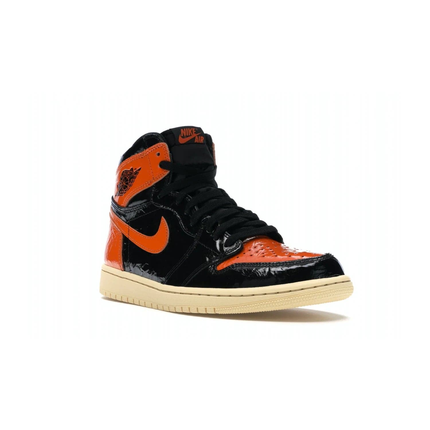 Jordan 1 Retro High Shattered Backboard 3.0 - Image 6 - Only at www.BallersClubKickz.com - #
Jordan 1 Retro High Shattered Backboard 3.0: the perfect blend of modern style and nostalgic flair featuring an orange and black crinkled patent leather upper and yellowed vanilla outsole. Get these exclusive sneakers released in October of 2019!