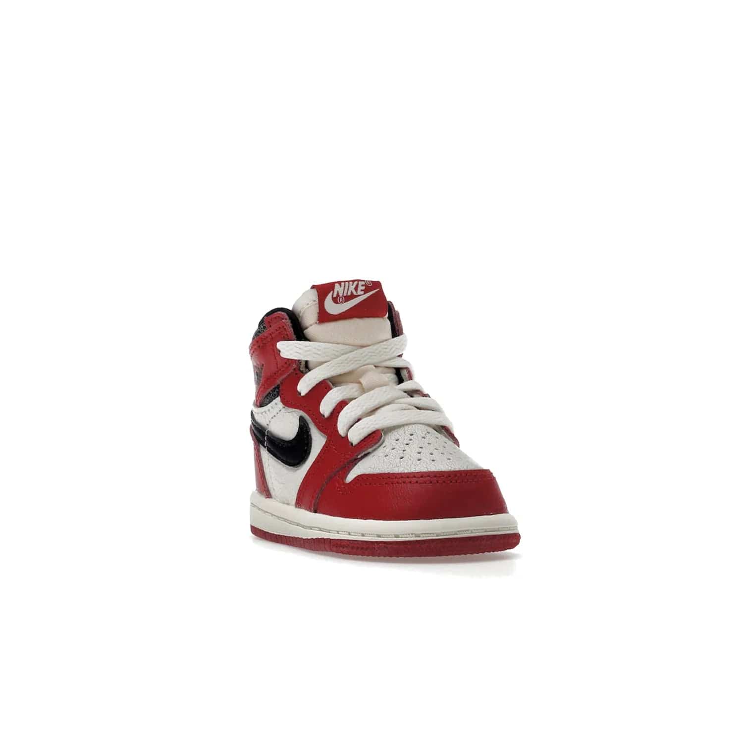 Jordan 1 Retro High OG Chicago Lost and Found (TD) - Image 7 - Only at www.BallersClubKickz.com - Introducing the Air Jordan 1 Retro High OG Lost and Found TD – a vibrant combination of 4 colors: muslin, varsity, sail and black. Featuring a crackled leather upper and AIR units for comfort and a signature Wings logo, these retro shoes add comfort and style for your little ones at $70. Get your pair before 19th December 2022!