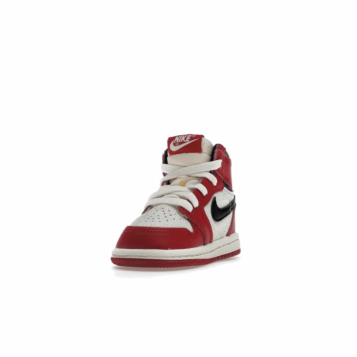 Jordan 1 Retro High OG Chicago Lost and Found (TD) - Image 13 - Only at www.BallersClubKickz.com - Introducing the Air Jordan 1 Retro High OG Lost and Found TD – a vibrant combination of 4 colors: muslin, varsity, sail and black. Featuring a crackled leather upper and AIR units for comfort and a signature Wings logo, these retro shoes add comfort and style for your little ones at $70. Get your pair before 19th December 2022!