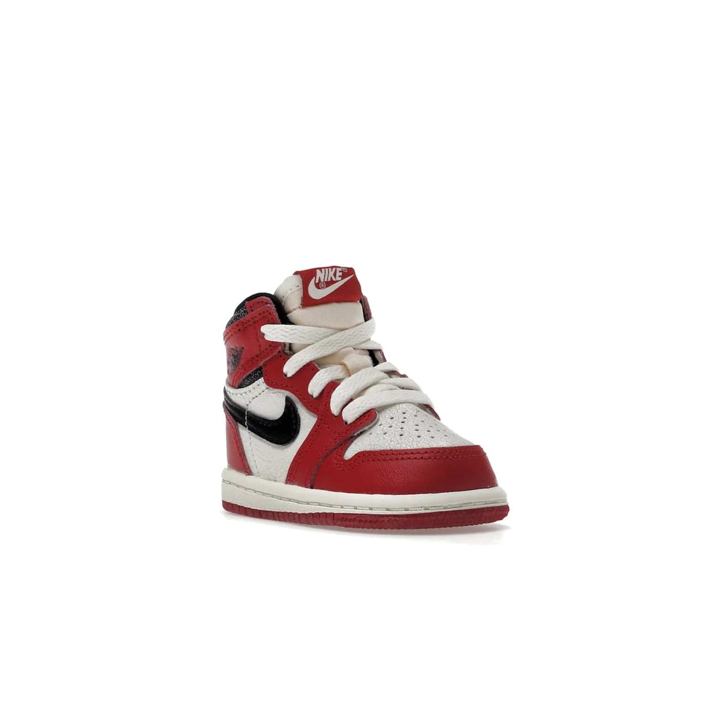 Jordan 1 Retro High OG Chicago Lost and Found (TD) - Image 6 - Only at www.BallersClubKickz.com - Introducing the Air Jordan 1 Retro High OG Lost and Found TD – a vibrant combination of 4 colors: muslin, varsity, sail and black. Featuring a crackled leather upper and AIR units for comfort and a signature Wings logo, these retro shoes add comfort and style for your little ones at $70. Get your pair before 19th December 2022!