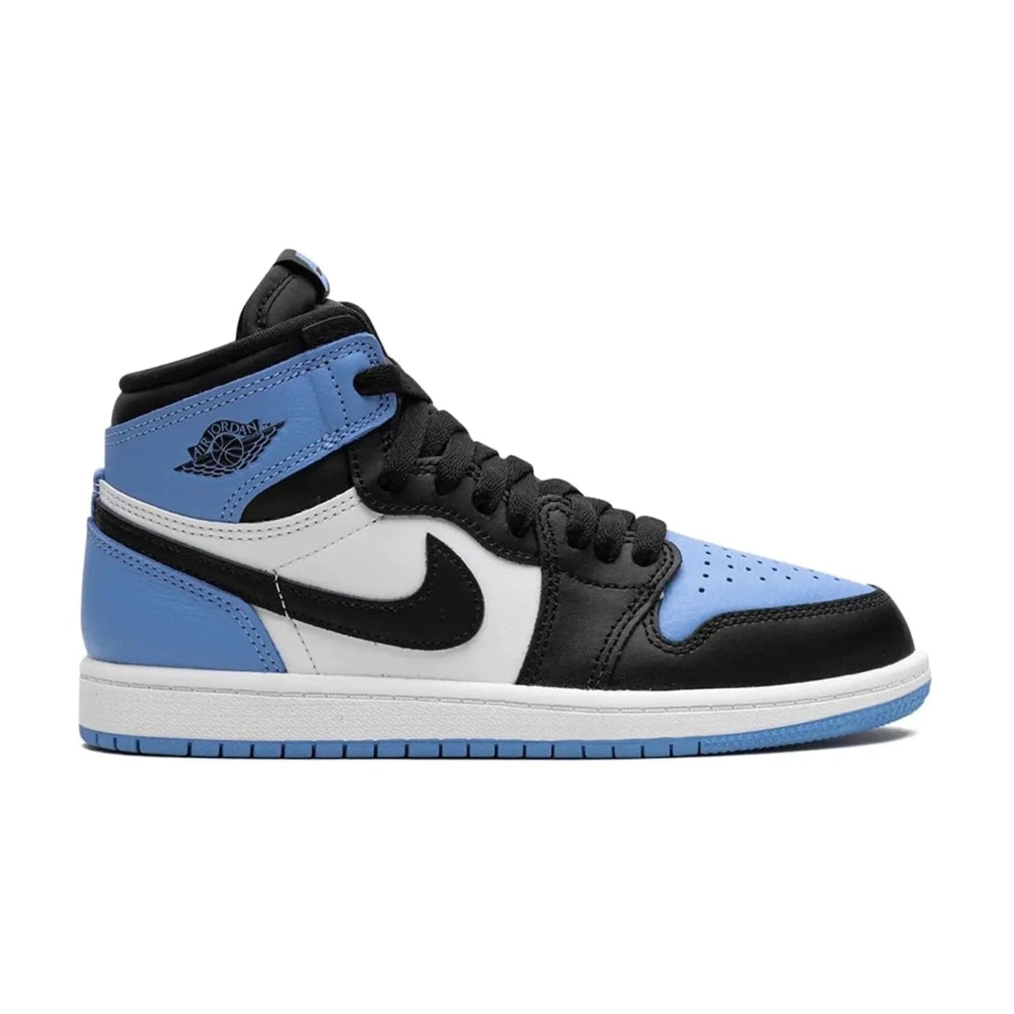 Jordan 1 Retro High OG UNC Toe (PS) - Image 1 - Only at www.BallersClubKickz.com - Shop the Jordan 1 Retro High OG UNC Toe (PS)! Classic OG style with sleek University Blue, Black, and White colorway. Premium leather for luxurious look and feel. Step onto the court in style today!