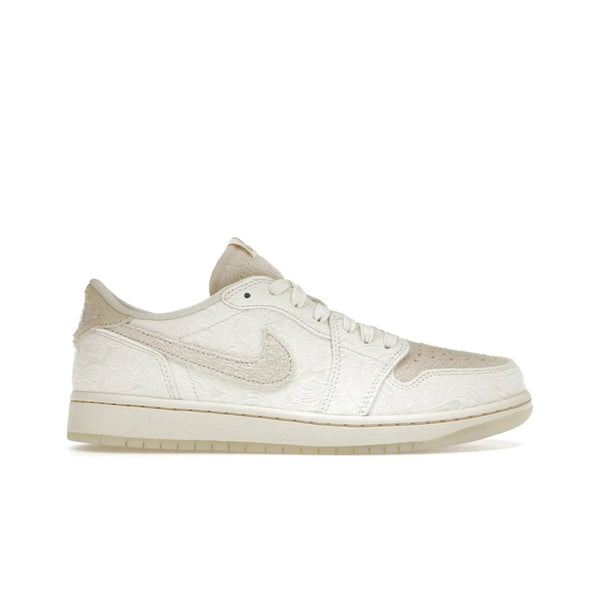 Air Jordan 1 Retro Low OG Chris Paul