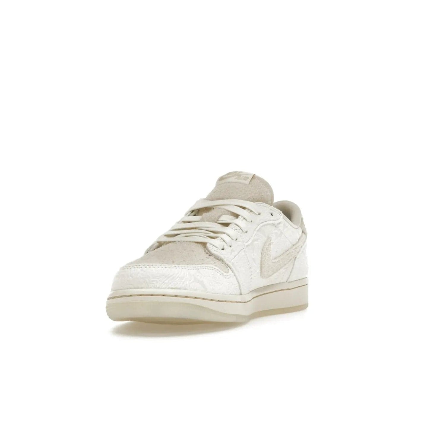 Jordan 1 Retro Low OG Chris Paul - Image 13 - Only at www.BallersClubKickz.com - Jordan 1 Retro Low OG Chris Paul has arrived in a timeless colorway. Light cream upper with matching sail trim and the iconic Jumpman logo. Add classic style to your wardrobe with this sleek sneaker. Grab your pair today!