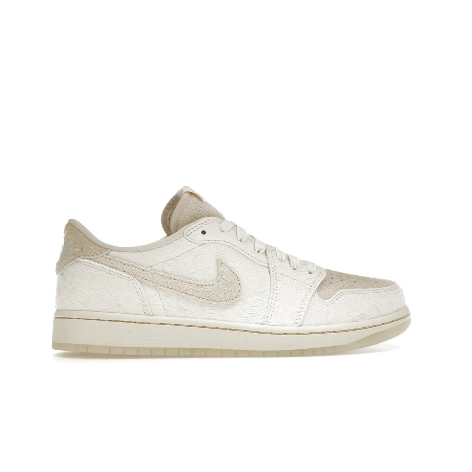 Jordan 1 Retro Low OG Chris Paul - Image 36 - Only at www.BallersClubKickz.com - Jordan 1 Retro Low OG Chris Paul has arrived in a timeless colorway. Light cream upper with matching sail trim and the iconic Jumpman logo. Add classic style to your wardrobe with this sleek sneaker. Grab your pair today!