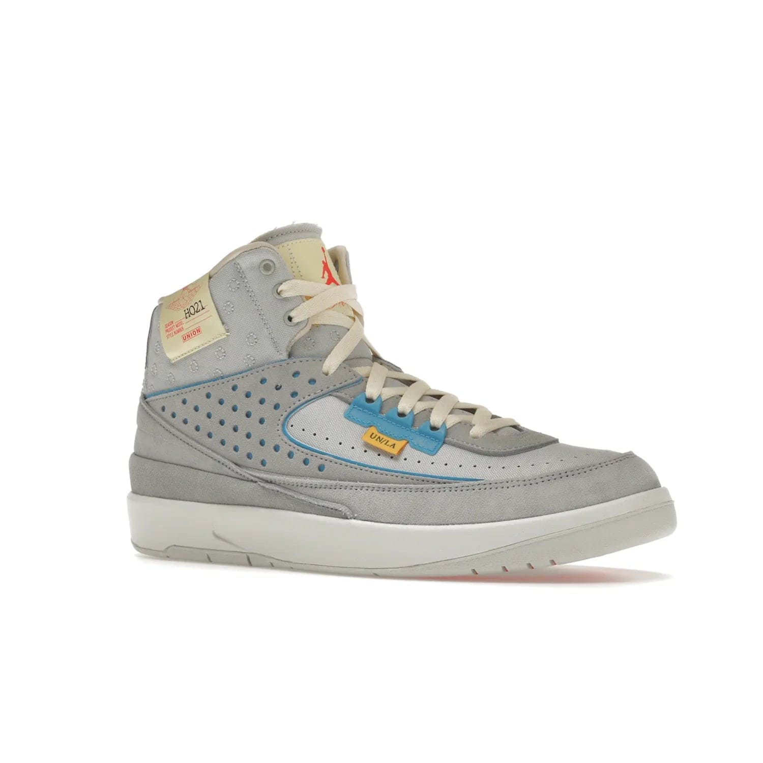 Jordan 2 Retro SP Union Grey Fog - Image 4 - Only at www.BallersClubKickz.com - Introducing the Air Jordan 2 Retro SP Union Grey Fog. This intricate sneaker design features a grey canvas upper with light blue eyelets, eyestay patches, and piping, plus custom external tags. Dropping in April 2022, this exclusive release offers a worn-in look and feel.