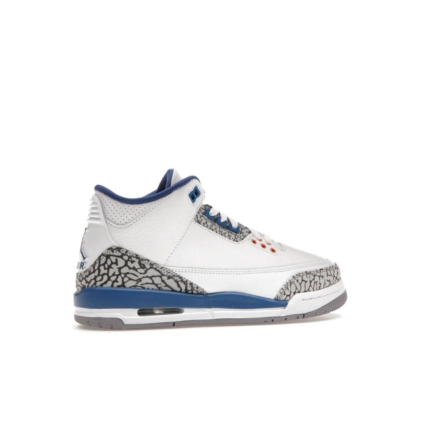 Jordan 3 Retro Wizards (GS) - Image 35 - Only at www.BallersClubKickz.com - Iconic Jordan 3 Retro Wizards (GS) with marble-like upper, metallic copper, true blue & grey detailing. Signature Air cushioning & advanced traction on & off court. Classic style & premium comfort.
