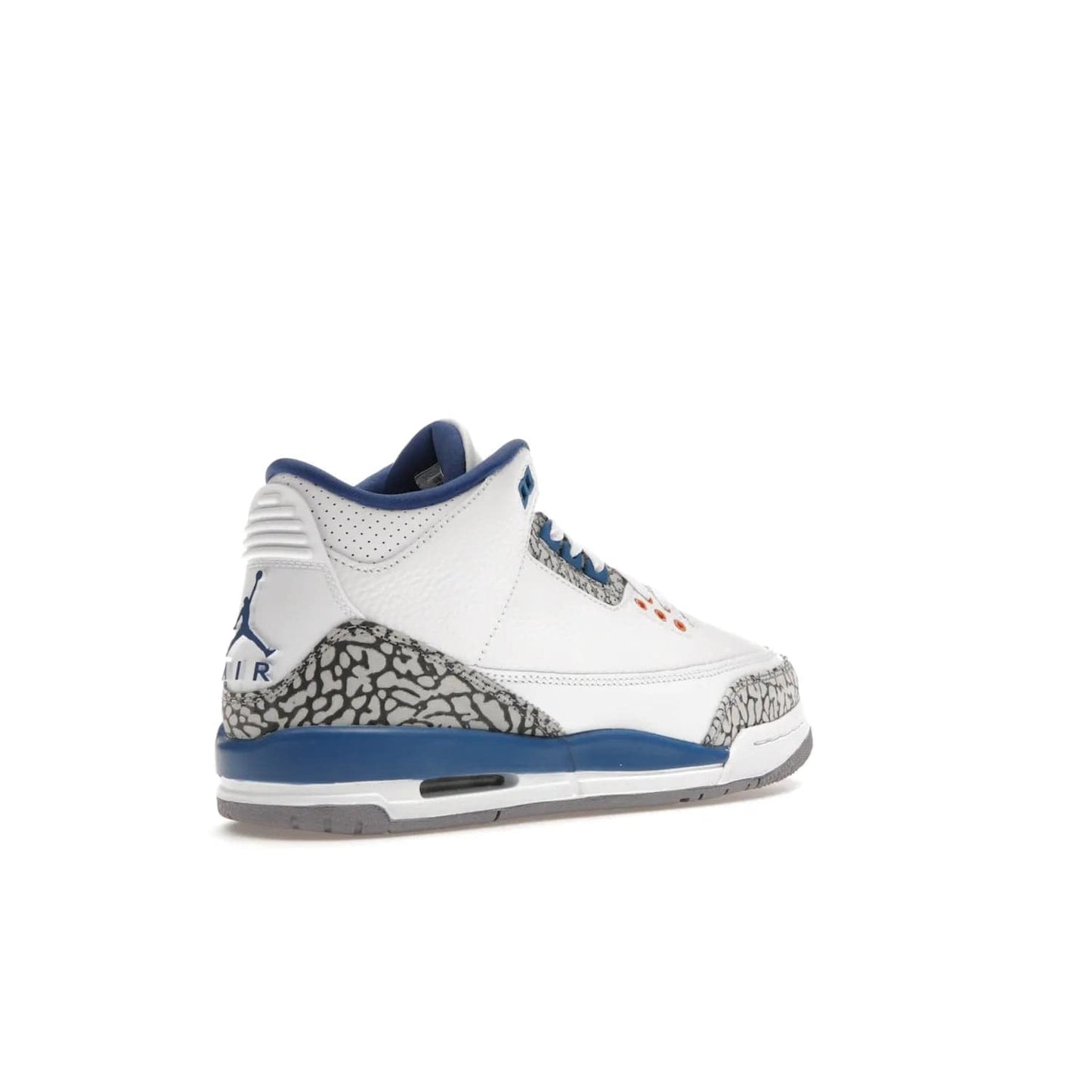 Jordan 3 Retro Wizards (GS) - Image 33 - Only at www.BallersClubKickz.com - Iconic Jordan 3 Retro Wizards (GS) with marble-like upper, metallic copper, true blue & grey detailing. Signature Air cushioning & advanced traction on & off court. Classic style & premium comfort.
