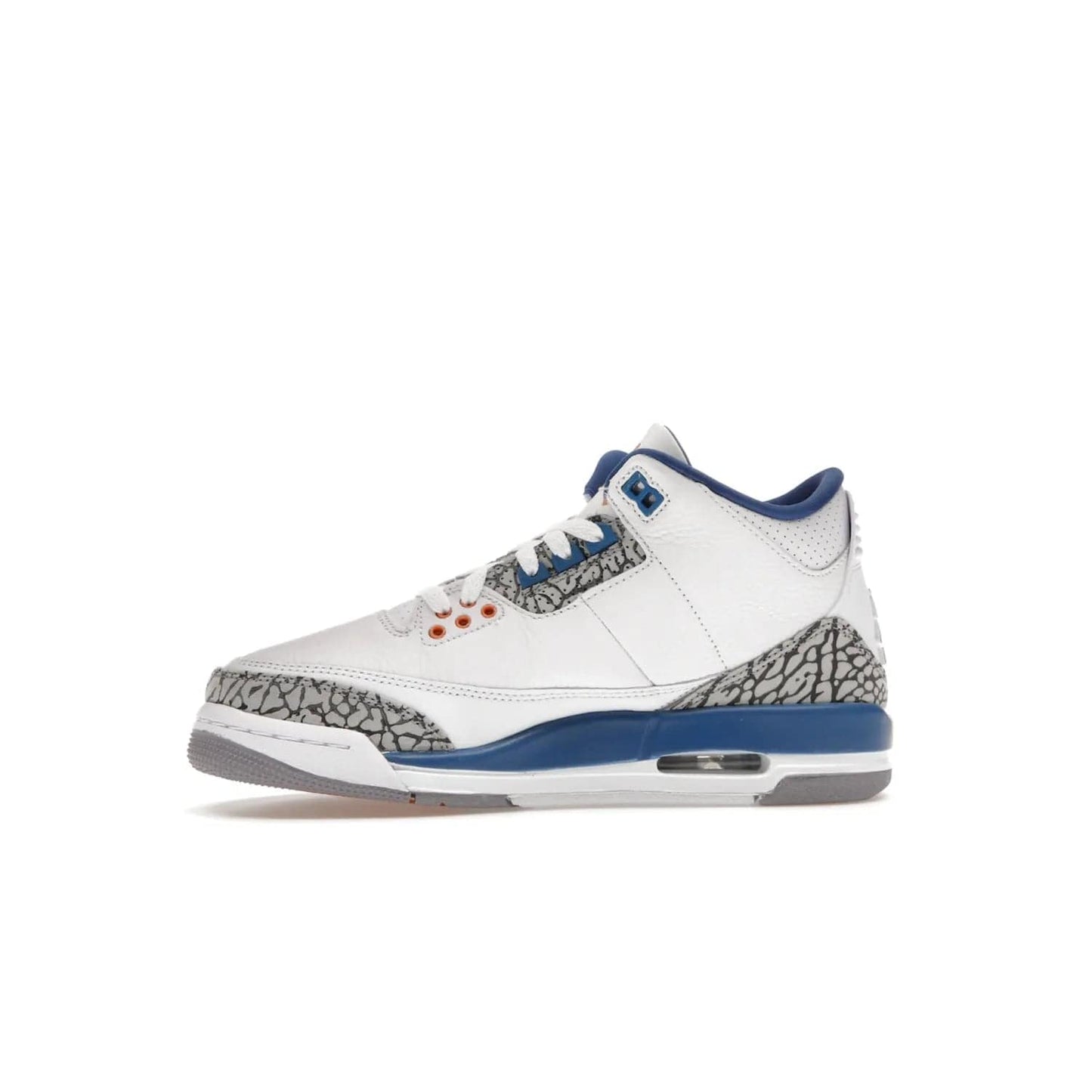 Jordan 3 Retro Wizards (GS) - Image 18 - Only at www.BallersClubKickz.com - Iconic Jordan 3 Retro Wizards (GS) with marble-like upper, metallic copper, true blue & grey detailing. Signature Air cushioning & advanced traction on & off court. Classic style & premium comfort.