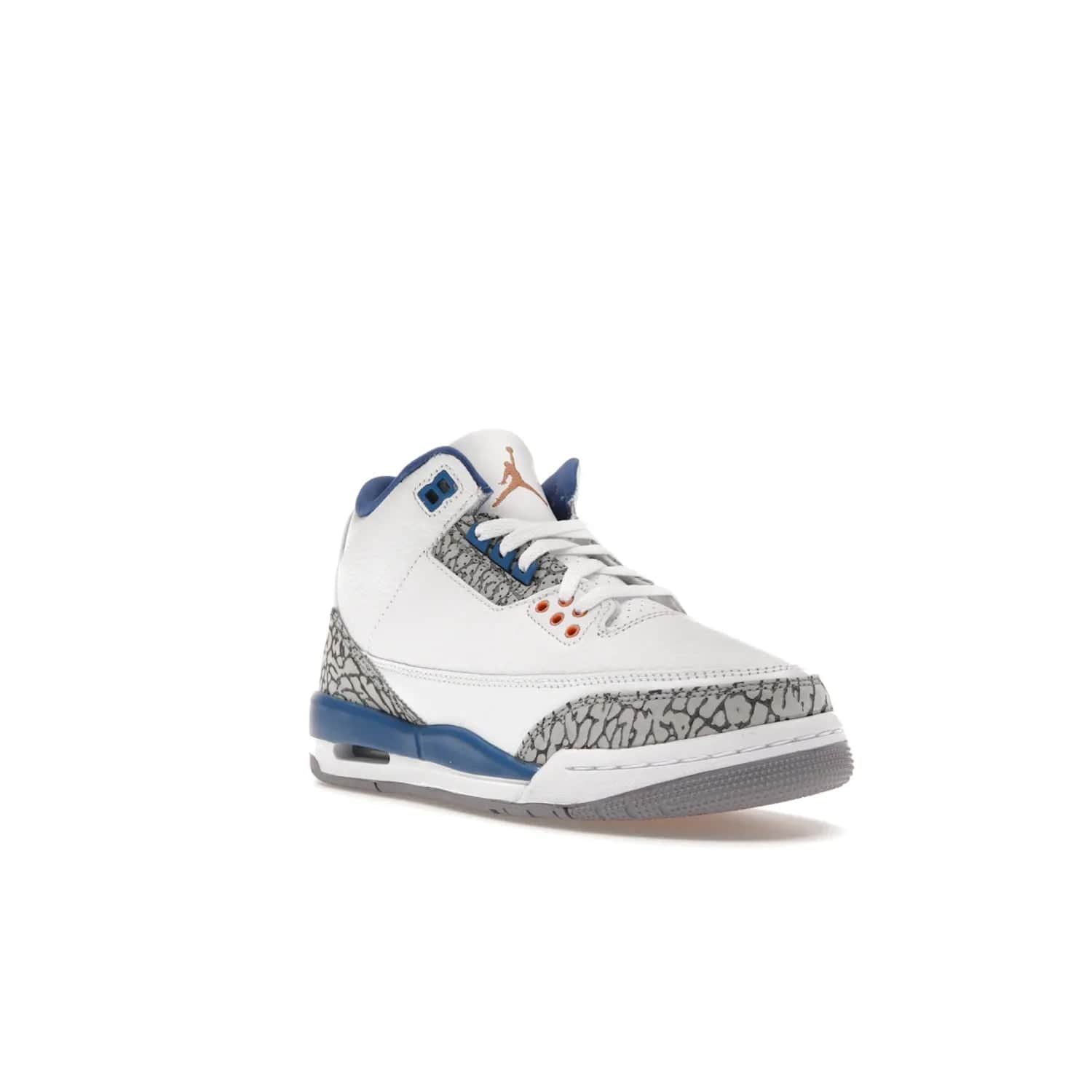 Jordan 3 Retro Wizards (GS) - Image 6 - Only at www.BallersClubKickz.com - Iconic Jordan 3 Retro Wizards (GS) with marble-like upper, metallic copper, true blue & grey detailing. Signature Air cushioning & advanced traction on & off court. Classic style & premium comfort.