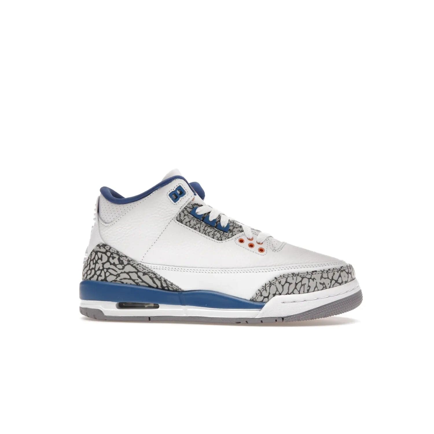 Jordan 3 Retro Wizards (GS) - Image 2 - Only at www.BallersClubKickz.com - Iconic Jordan 3 Retro Wizards (GS) with marble-like upper, metallic copper, true blue & grey detailing. Signature Air cushioning & advanced traction on & off court. Classic style & premium comfort.