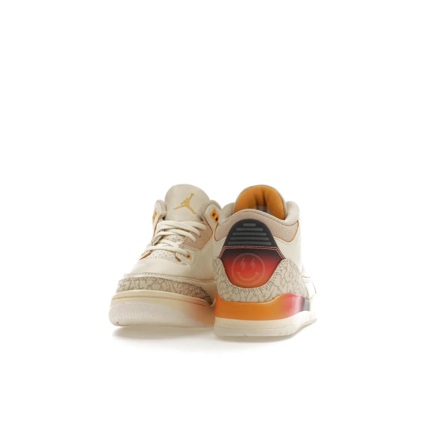 Jordan 3 Retro SP J Balvin Medellín Sunset (PS) - Image 29 - Only at www.BallersClubKickz.com - Jordan 3 Retro SP J Balvin Medellín Sunset (PS) arrives 2023-09-23. Add an edgy touch to your look with this vibrant multi-color sneaker.