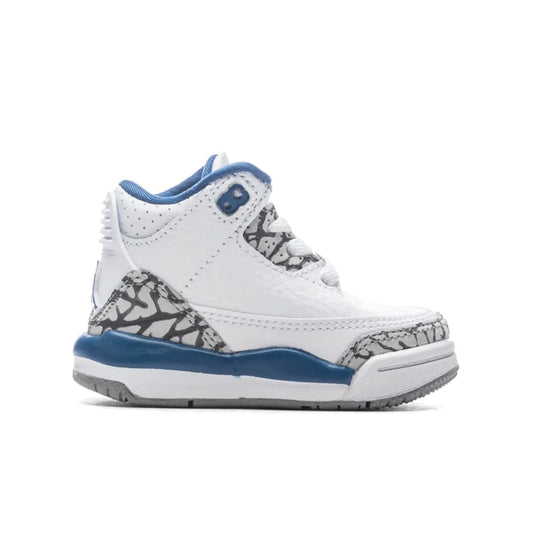Jordan 3 Retro Wizards (TD) - Image 1 - Only at www.BallersClubKickz.com - Retro style meets nostalgia with the Jordan 3 Retro Wizards (TD). Featuring a white upper with Metallic Copper, True Blue and Cement Grey accents, this is sure to be a hit, releasing April 29, 2023.
