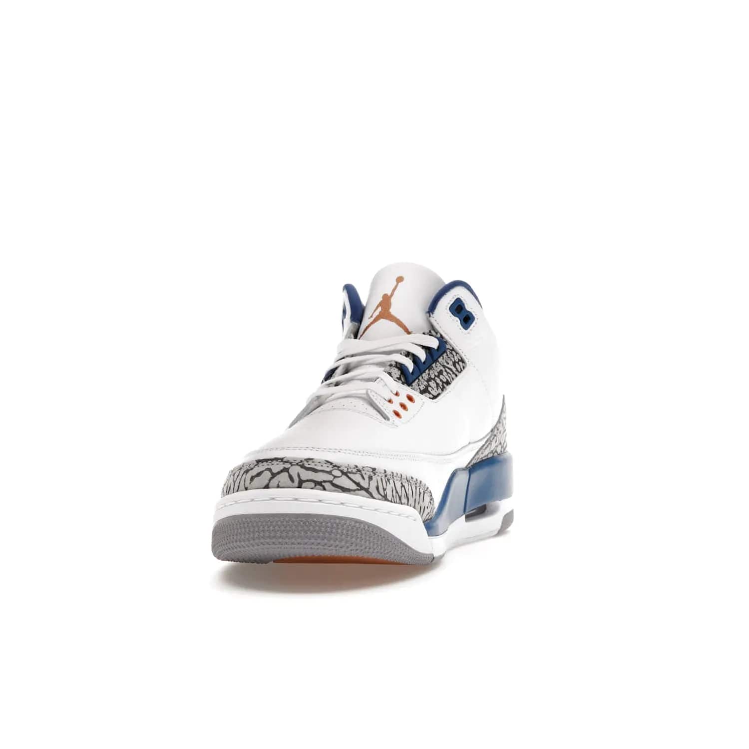Jordan 3 Retro Wizards - Image 12 - Only at www.BallersClubKickz.com - ##
Special tribute sneaker from Jordan Brand to Michael Jordan's time with the Washington Wizards. Iconic white upper, orange Jumpman logo, blue accents, metallic copper details, and cement grey outsole. Buy the Air Jordan 3 Retro Wizards April 29, 2023.