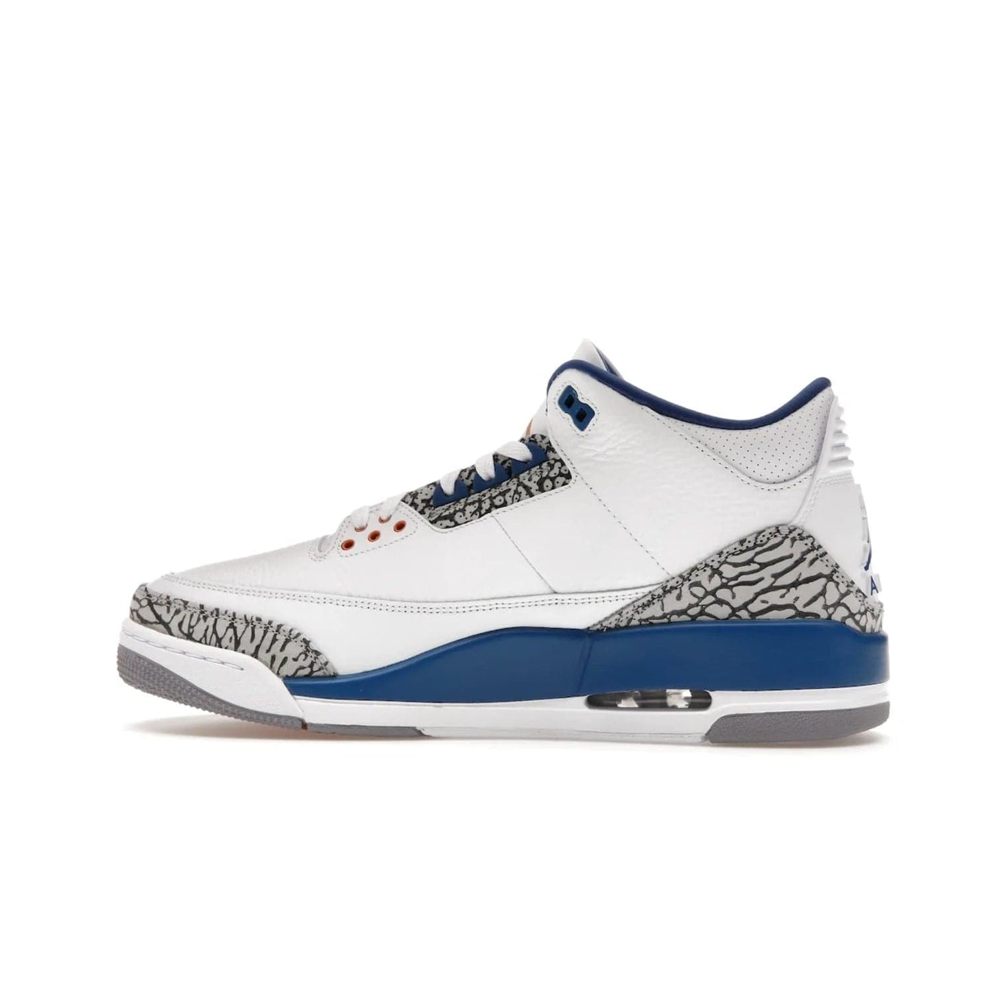 Jordan 3 Retro Wizards - Image 20 - Only at www.BallersClubKickz.com - ##
Special tribute sneaker from Jordan Brand to Michael Jordan's time with the Washington Wizards. Iconic white upper, orange Jumpman logo, blue accents, metallic copper details, and cement grey outsole. Buy the Air Jordan 3 Retro Wizards April 29, 2023.