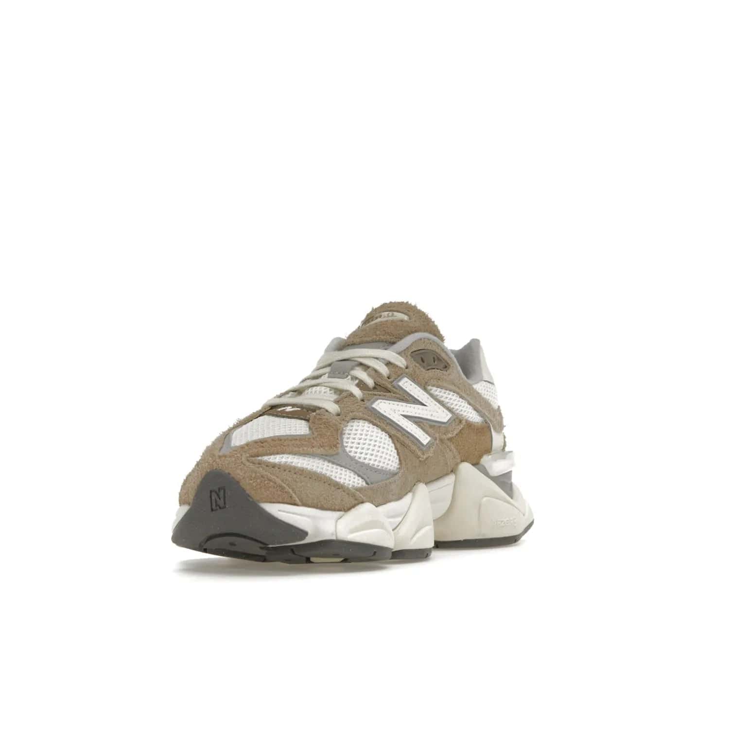 New Balance 9060 Driftwood Stone Pink Sea Salt - Image 13 - Only at www.BallersClubKickz.com - Chic, comfortable running sneaker featuring driftwood, pink, and sea-salt accents. The New Balance 9060 Driftwood Stone Pink Sea Salt is releasing May 16th, 2023.