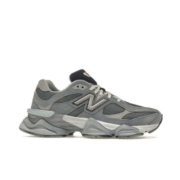 New Balance 9060 Grey Day (2023) - Image 2 - Only at www.BallersClubKickz.com - #
Sporty-meets-stylish in the New Balance 9060 Grey Day sneaker. Designed with Arctic Grey, Steel, and Silver Metallic, it offers an edgy but wearable look along with classic NB comfort and quality.