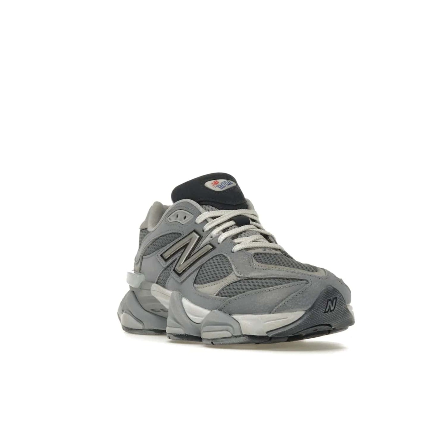 New Balance 9060 Grey Day (2023) - Image 7 - Only at www.BallersClubKickz.com - #
Sporty-meets-stylish in the New Balance 9060 Grey Day sneaker. Designed with Arctic Grey, Steel, and Silver Metallic, it offers an edgy but wearable look along with classic NB comfort and quality.