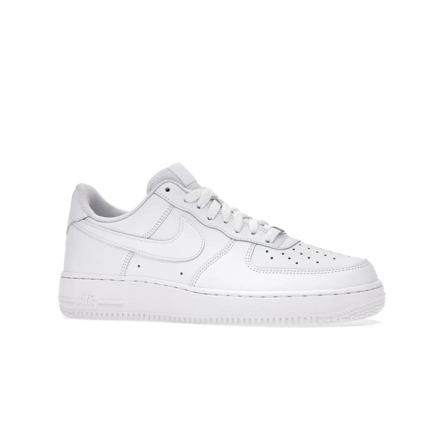 Nike Air Force 1 Low '07 White - Image 3 - Only at www.BallersClubKickz.com - ##
Iconic Swoosh overlays and crisp white sole make the classic Nike Air Force 1 Low White '07 an essential colorway. Classic for seasoned heads and new fans alike.