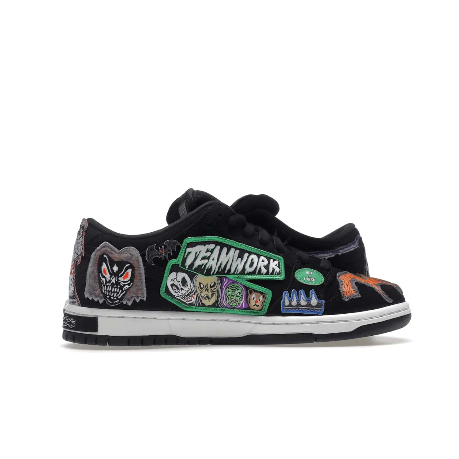 Nike SB Dunk Low Pro QS Neckface - Image 18 - Only at www.BallersClubKickz.com - Introducing the Nike SB Dunk Low Pro QS Neckface. Get spooky street style with black nubuck uppers featuring ghouls, tombstones, skulls, and more. The perfect mix of eye-catching details and a white midsole. Available now.